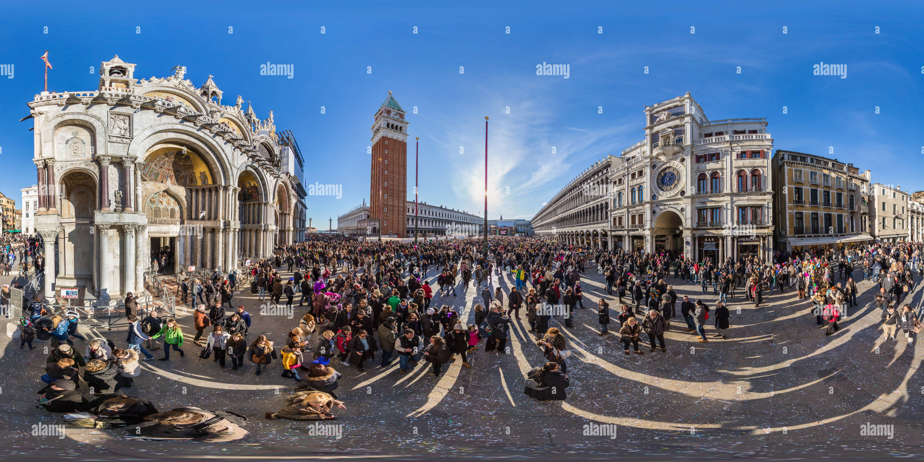 View Of St Mark S Square In Venice During The Carnival Alamy