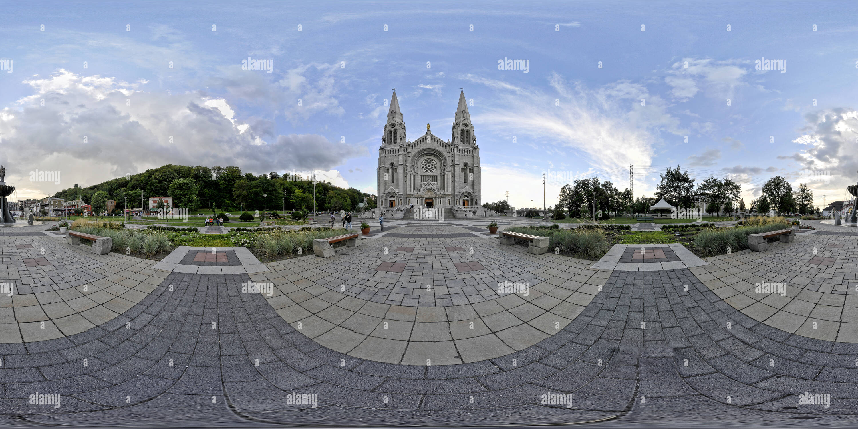 360 view of Basilica of Sainte Anne de Beaupré Quebec Alamy