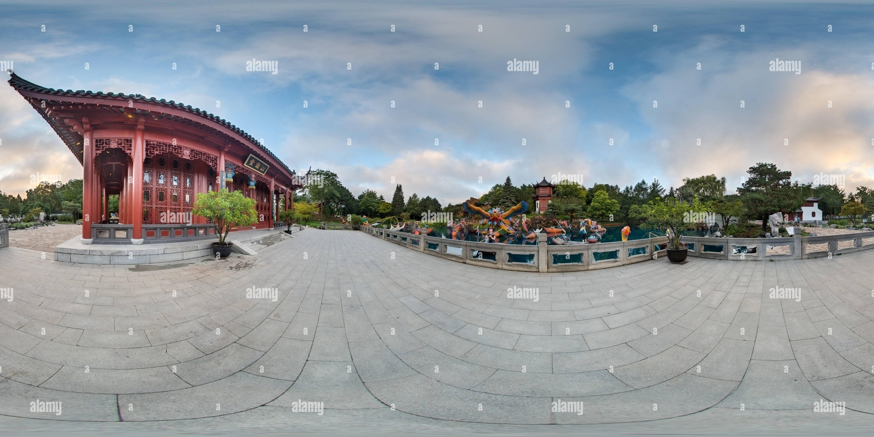 360 degree panoramic view of Chinese Garden - Botanical Garden MTL