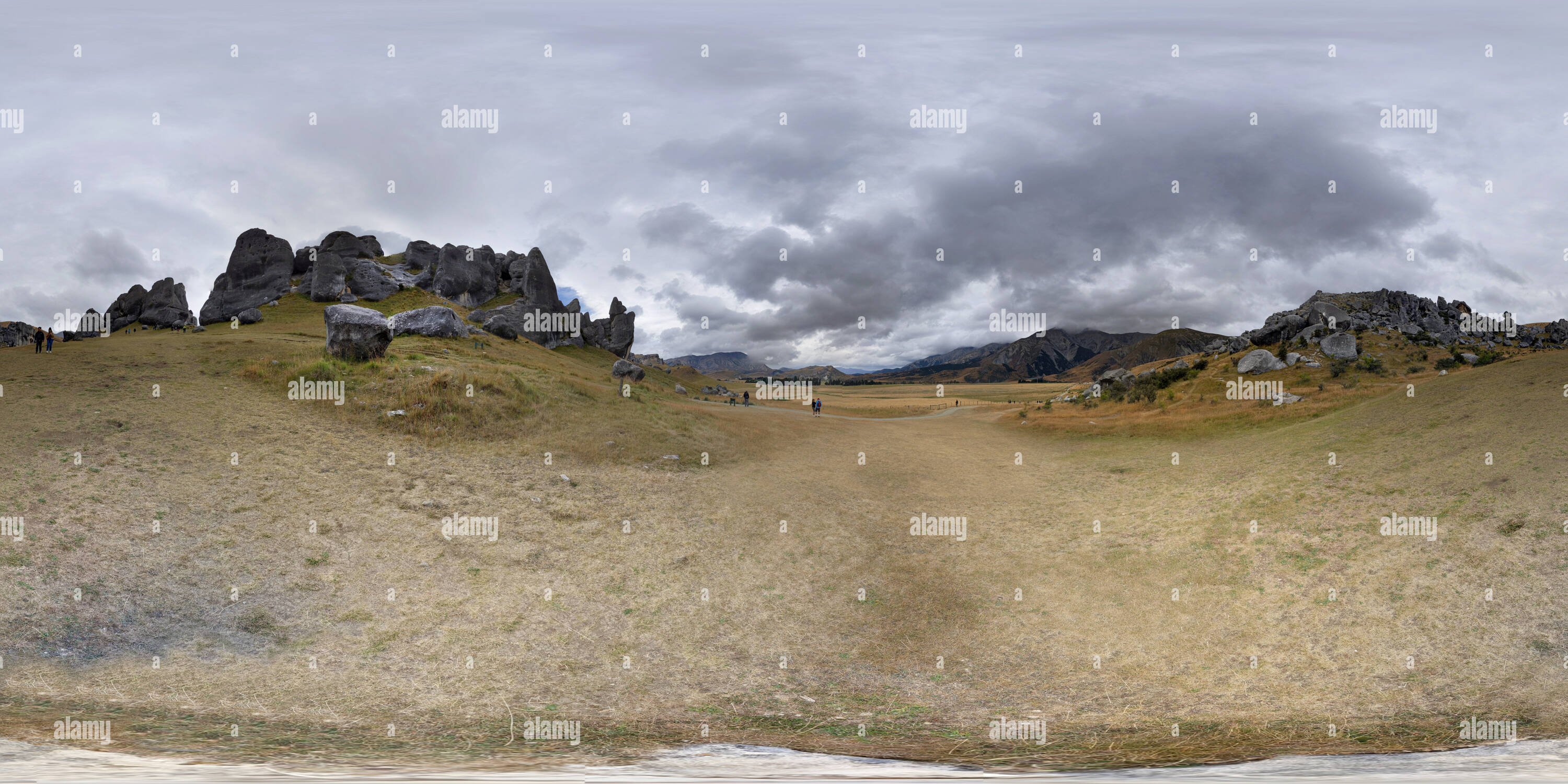 360° view of Castle Hill bottom Alamy