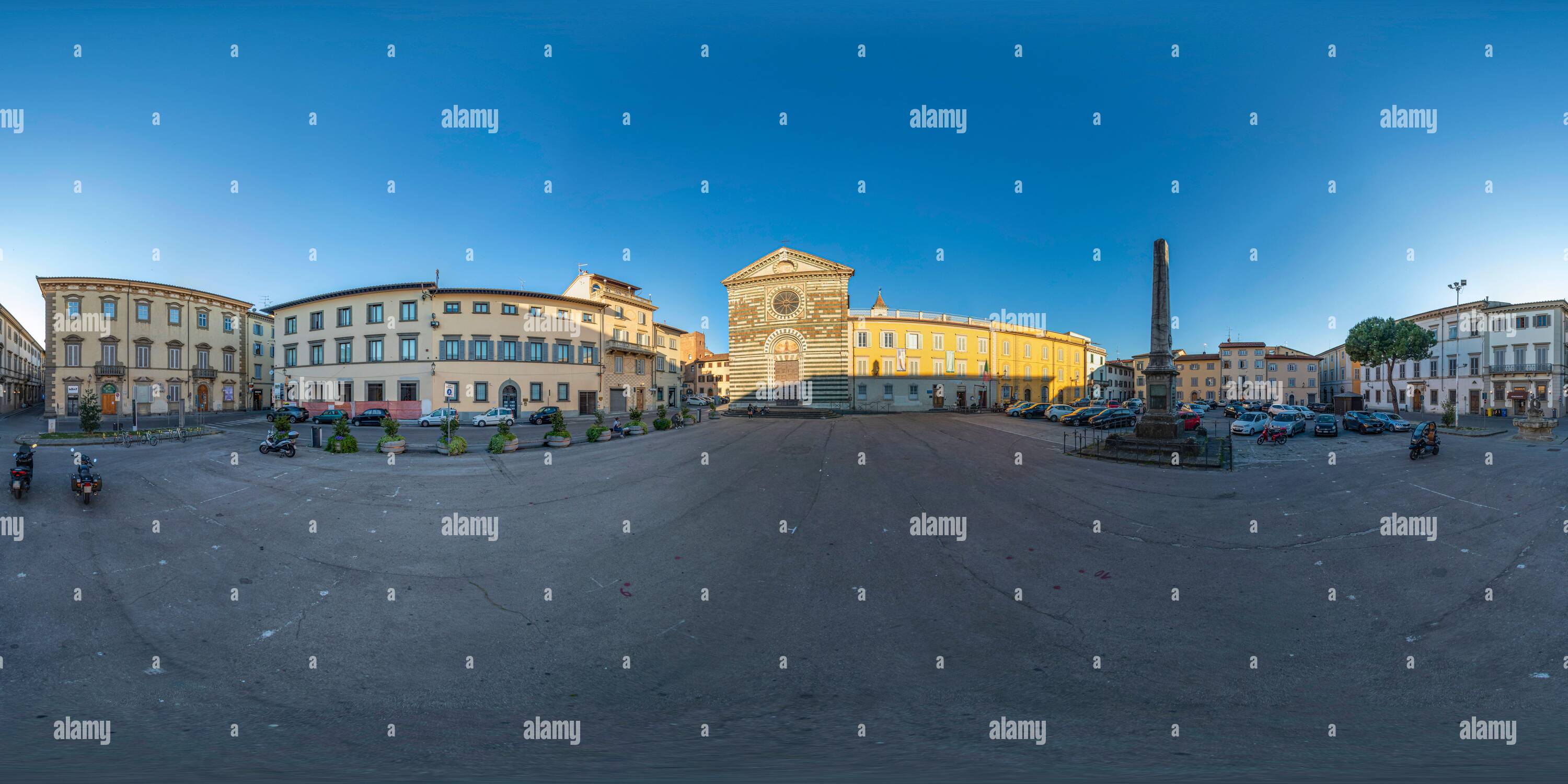 360 degree panoramic view of An unusual and never-before-seen Prato. Spectacular and empty while at the same time, alive and poignant in the 360-degrees images.