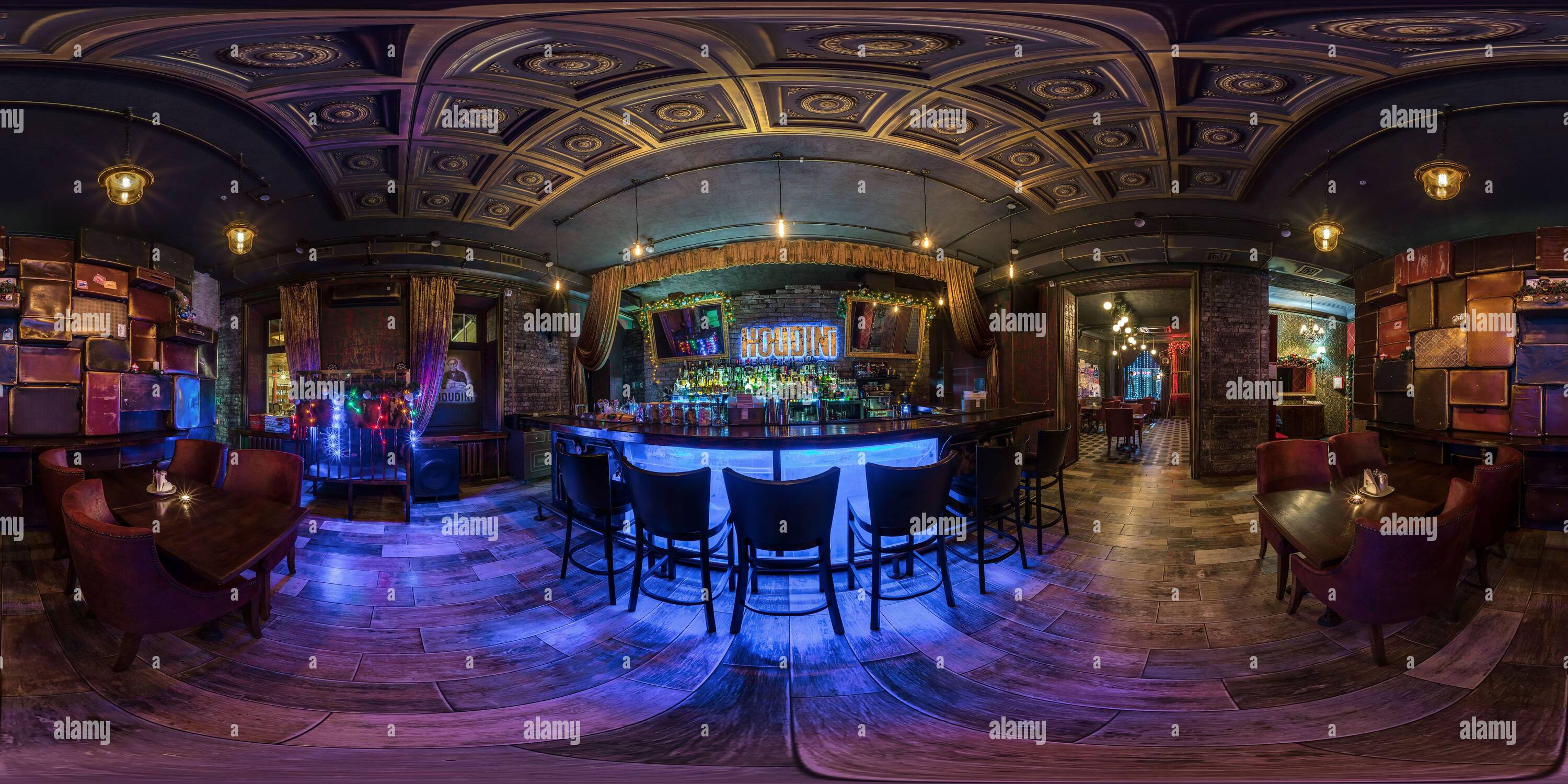 360° view of MOSCOW, RUSSIA - NOVEMBER, 2019: Full spherical seamless hdri  panorama 360 degrees in interior stylish vintage restaurant nightclub bar  in equirectan - Alamy