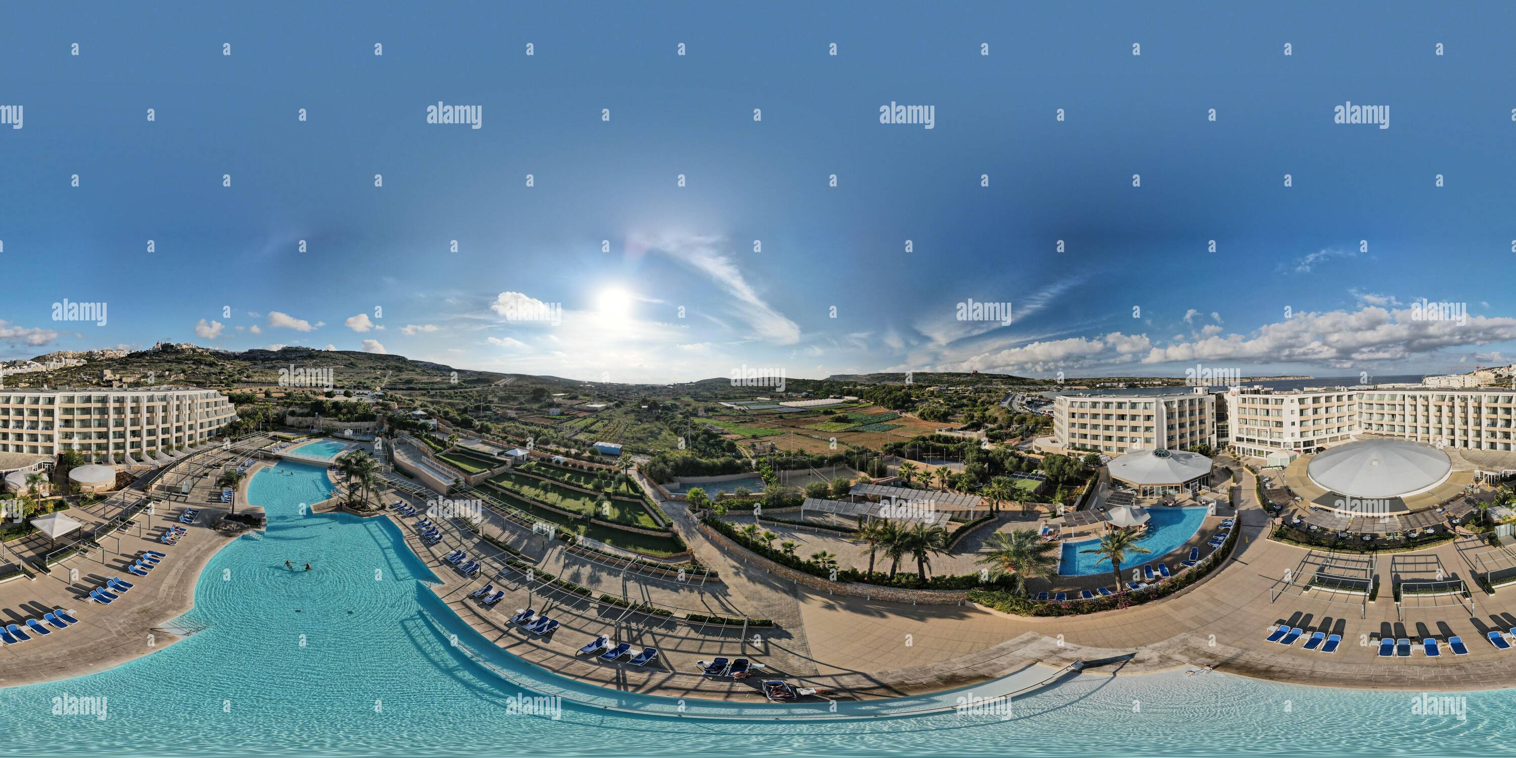 360 degree panoramic view of Mariusz Janik