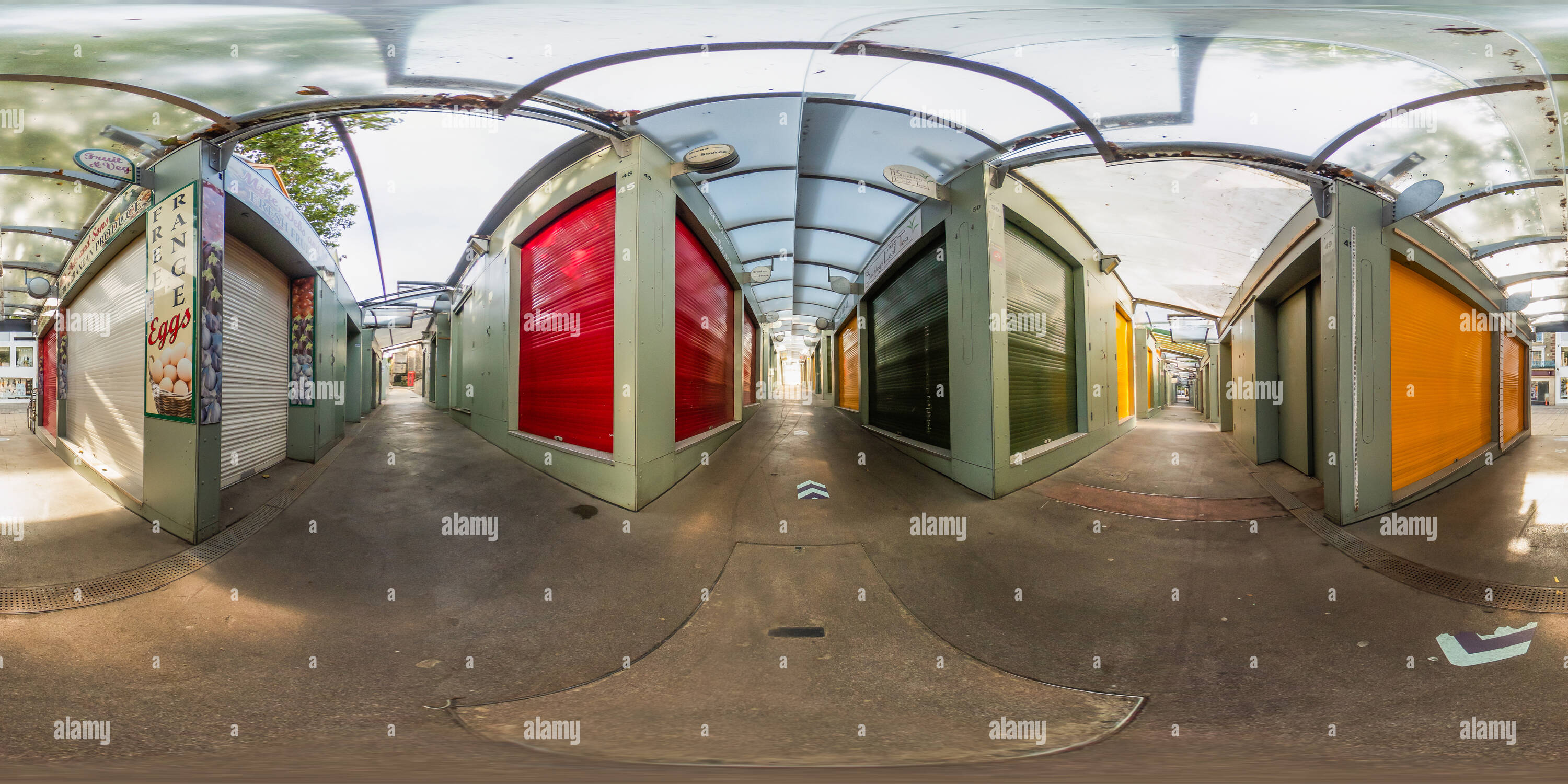 360° view of The inside of Norwich Outdoor Market Alamy