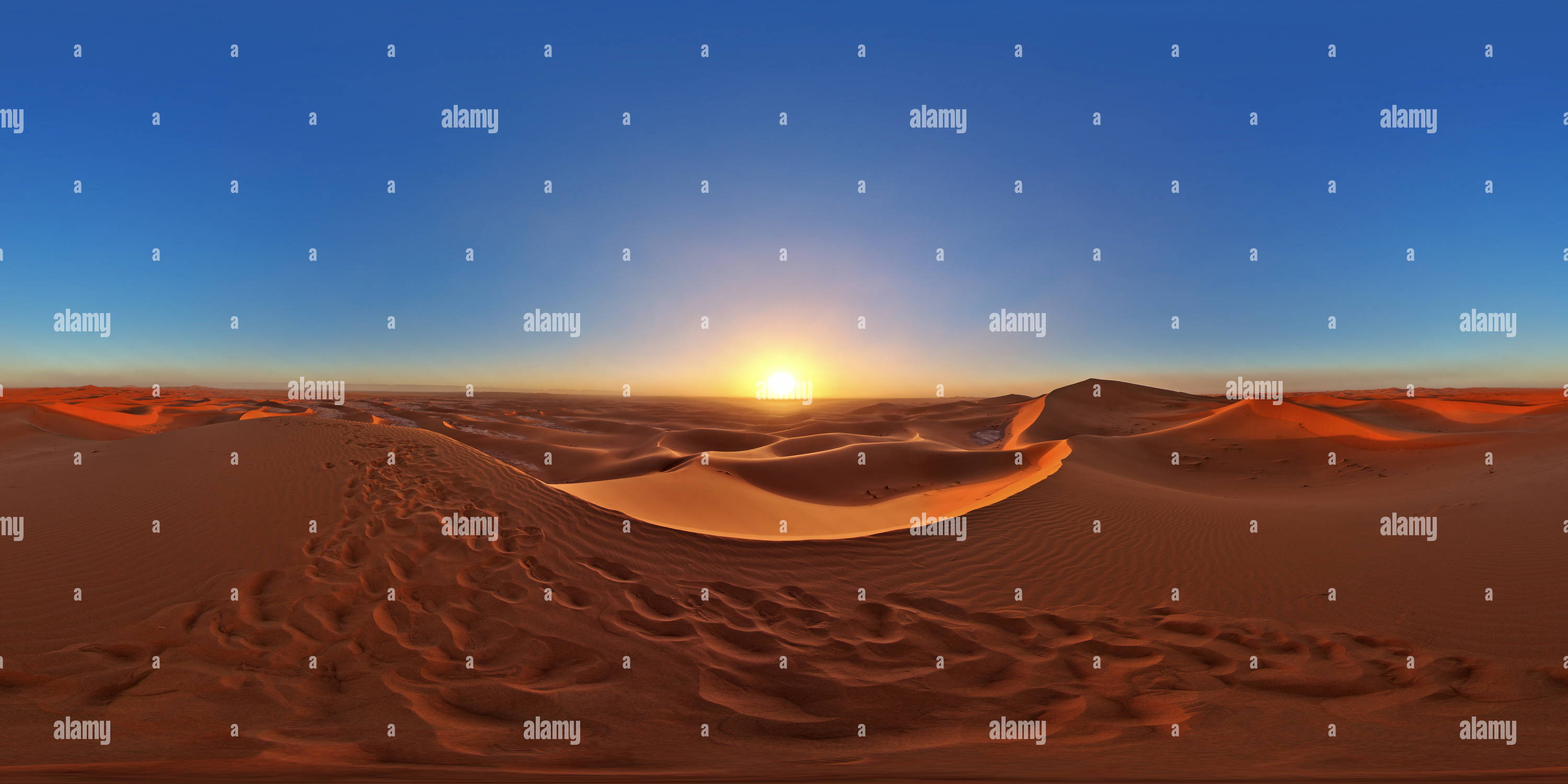 360° view of Erg Chigaga Sunrise 3a - Alamy