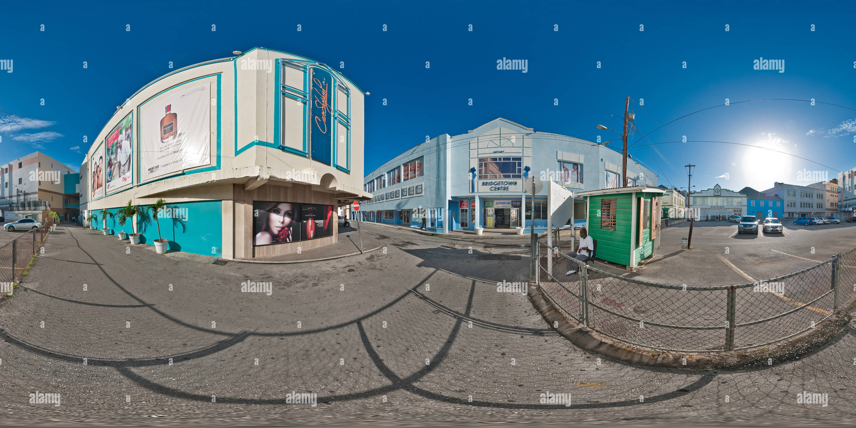 360° view of Bridgetown behind Cave Shepherd Alamy