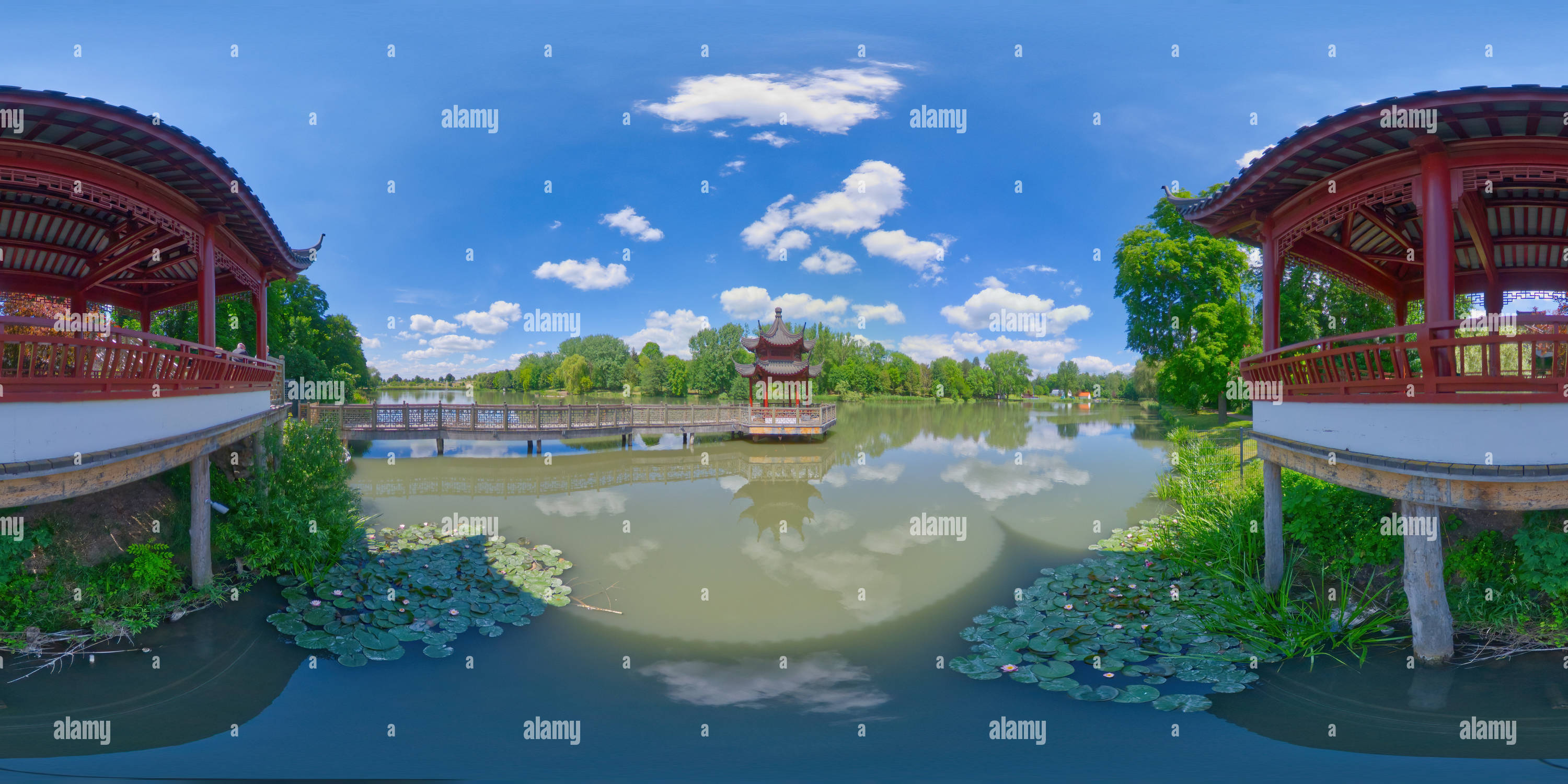 360° view of Chinesischer Garten Weissensee Alamy
