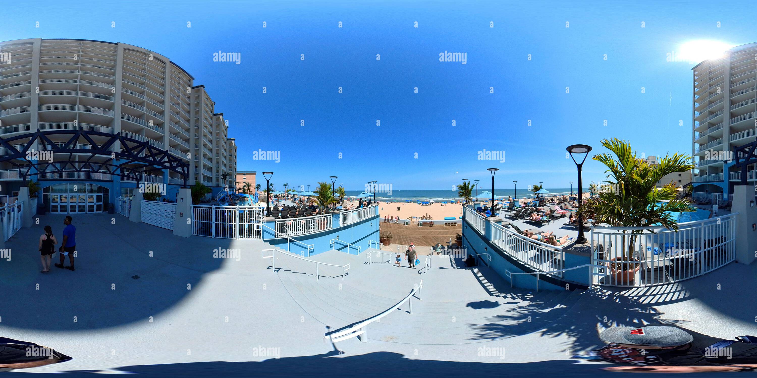 360 degree panoramic view of In front of the Holiday Inn on the Boardwalk in Ocean City, Maryland - 17th Street