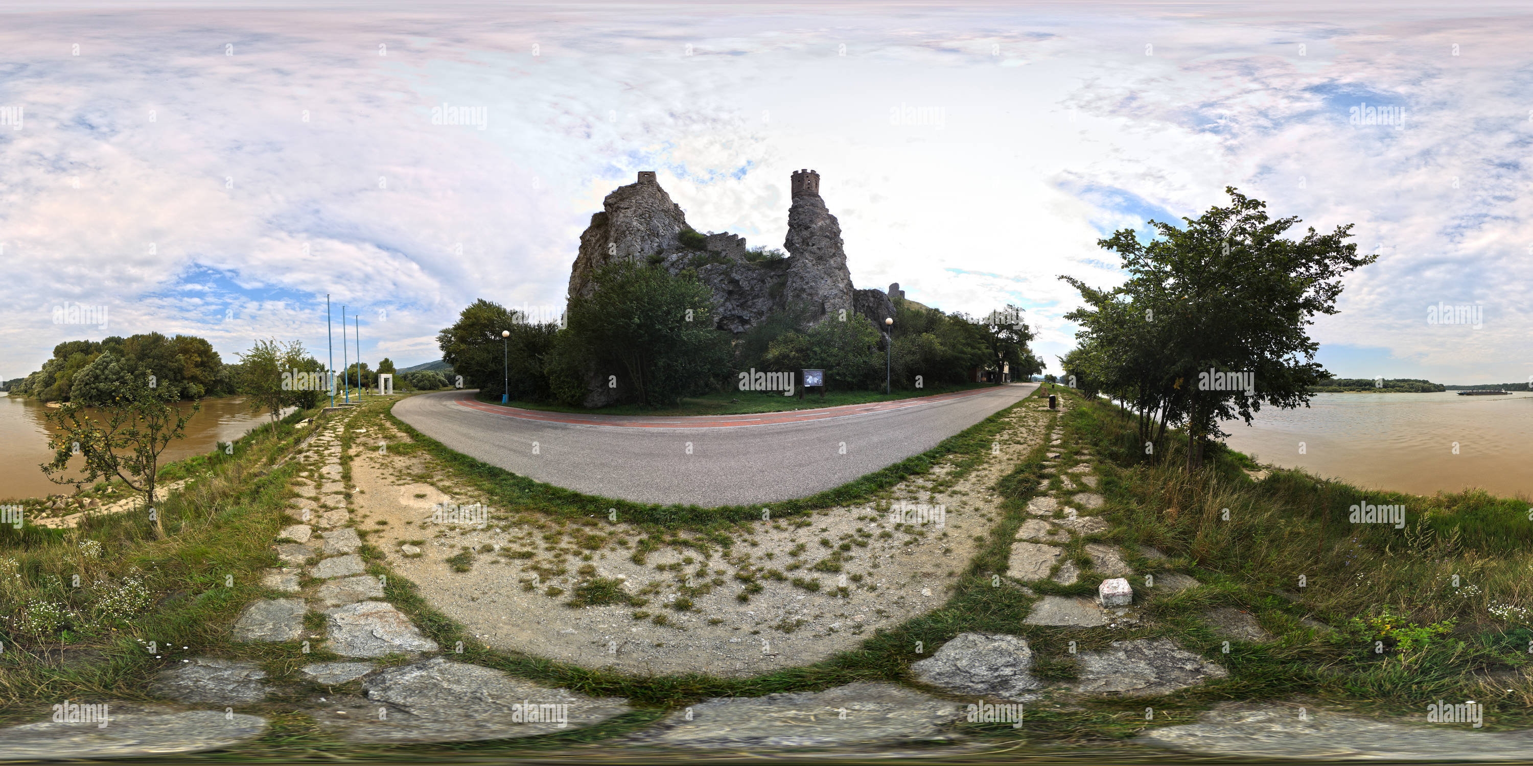 360 degree panoramic view of Devin Castle Ruin
