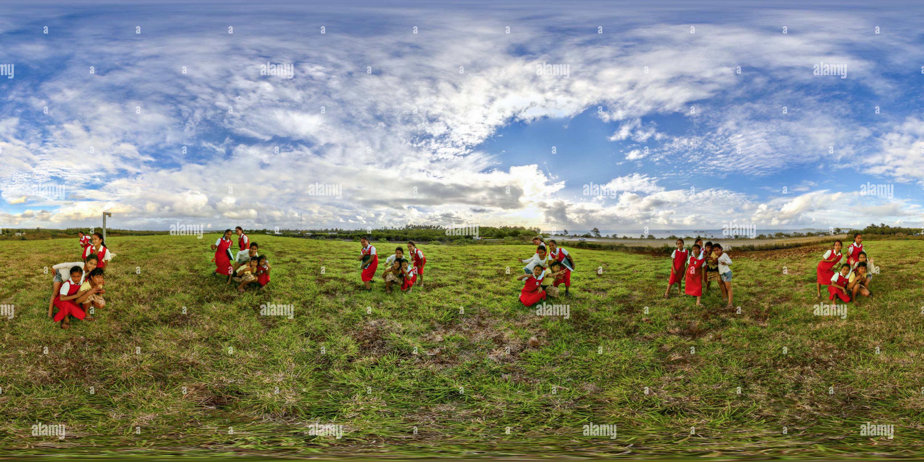360 degree panoramic view of Fun Tongatapu schoolgirls in the Kingdom of Tonga