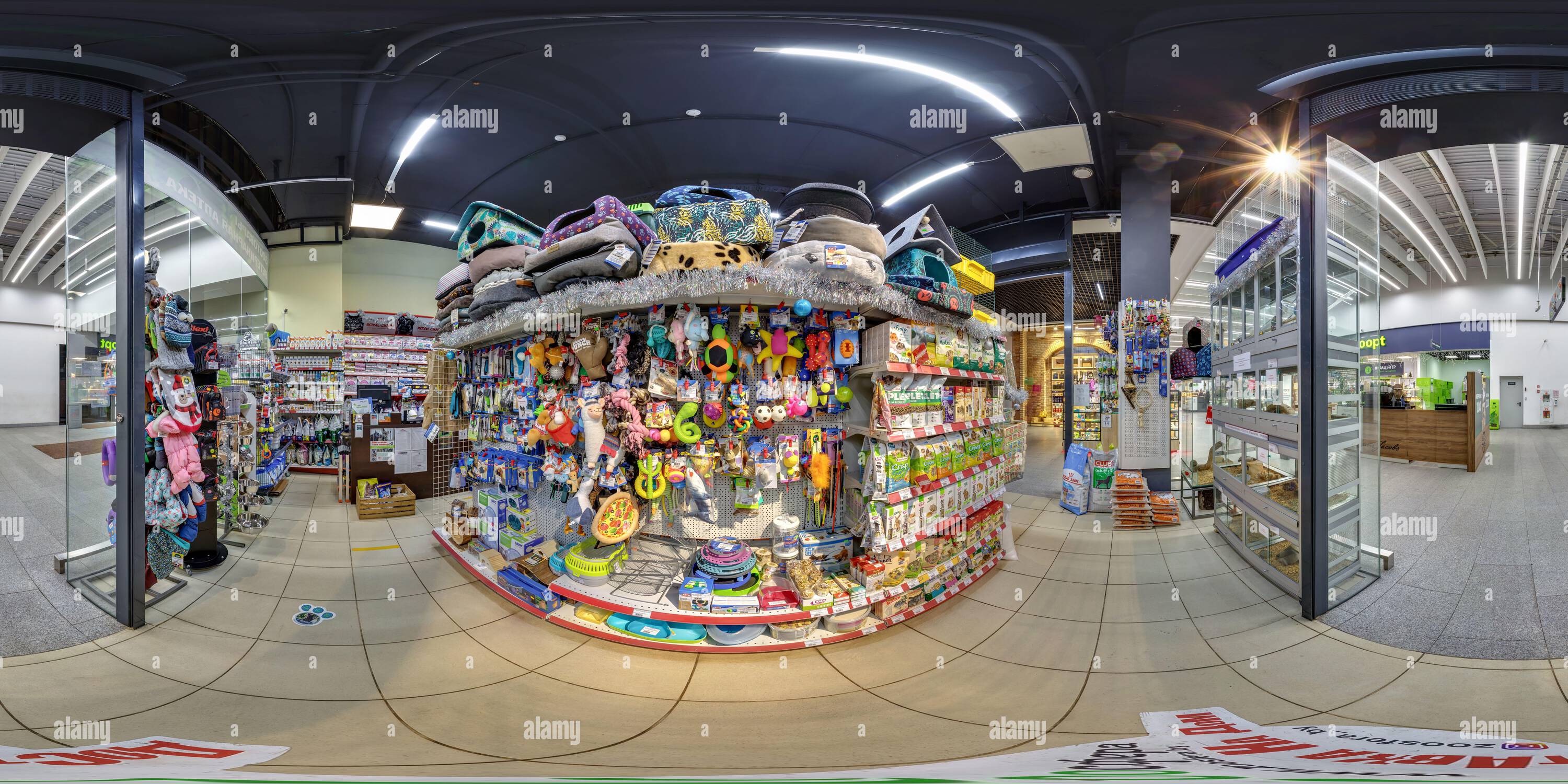 360-degree panoramic view of high-end retail space at shopping mall,  Atlanta, Georgia