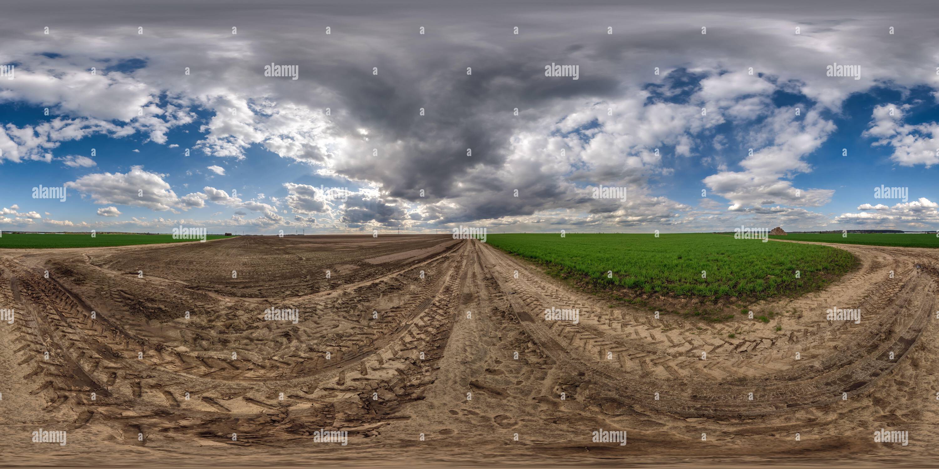 360° view of full seamless spherical 360 hdri panorama view on no ...