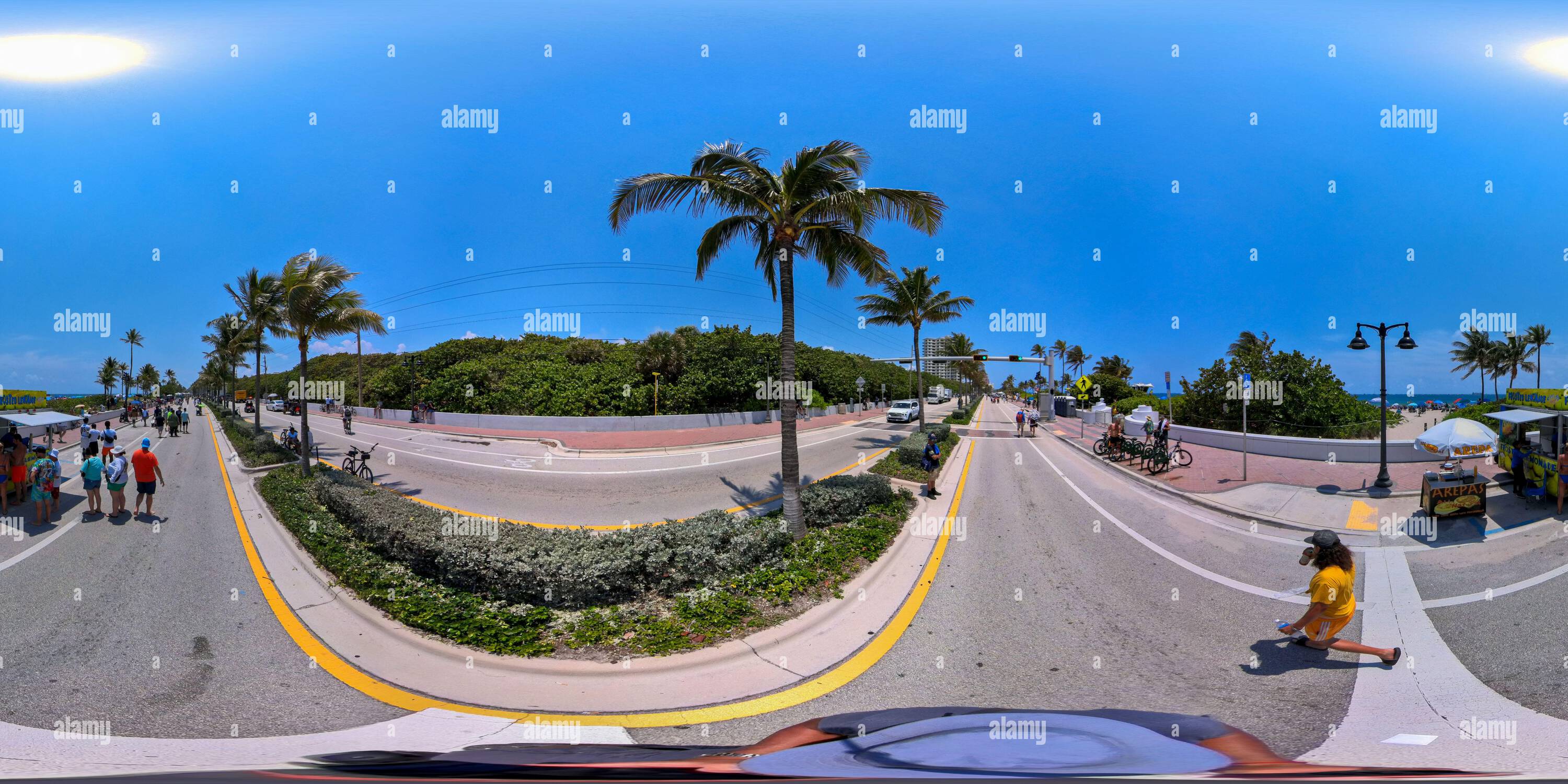 360° view of Fort Lauderdale, FL, USA April 29, 2023 360 vr photo