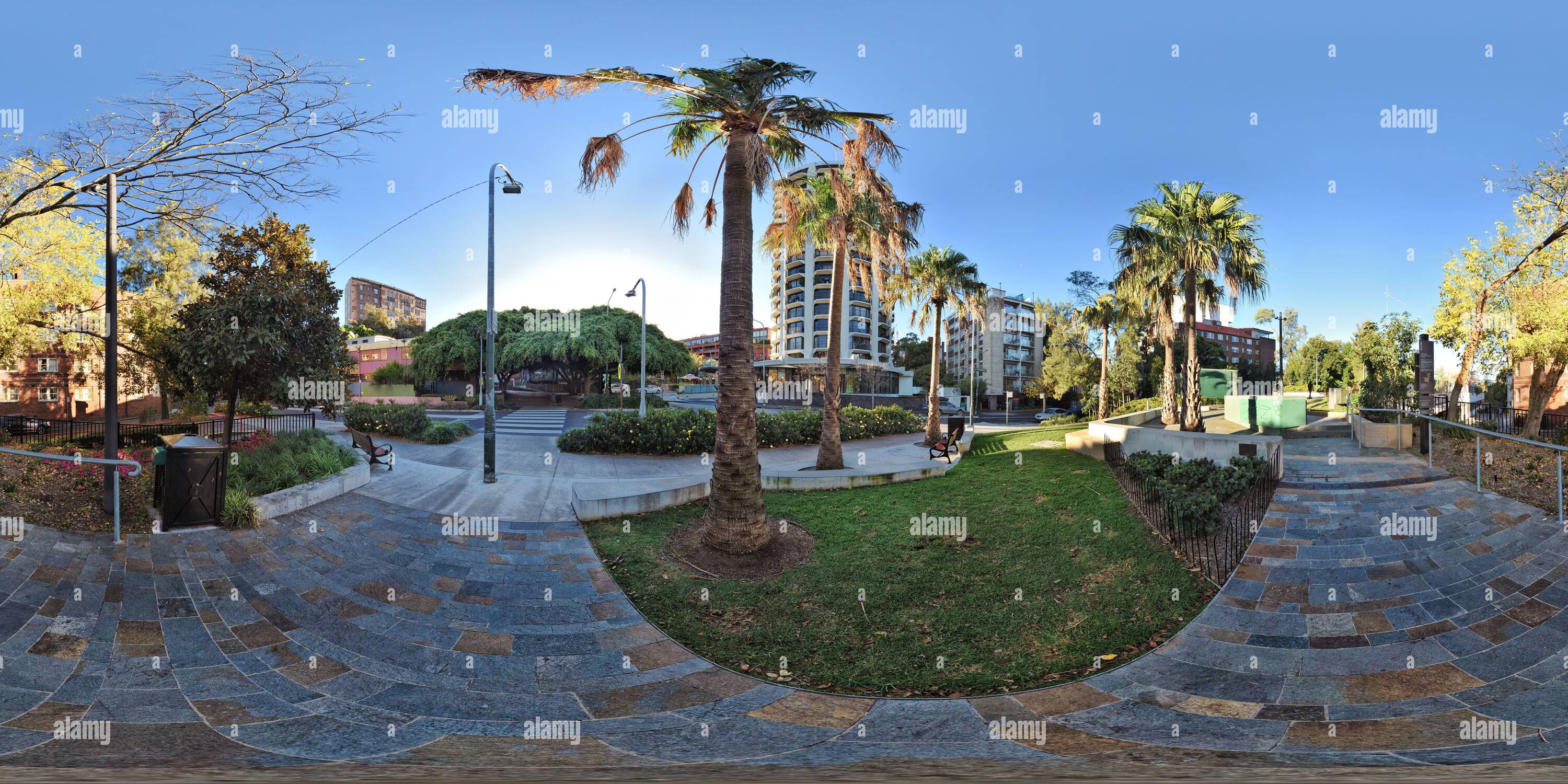 360 degree panoramic view of 360° moving panorama of urban greenspace, Lawrence Hargrave Reserve in Kings Cross, Elizabeth Bay, Sydney, Australia