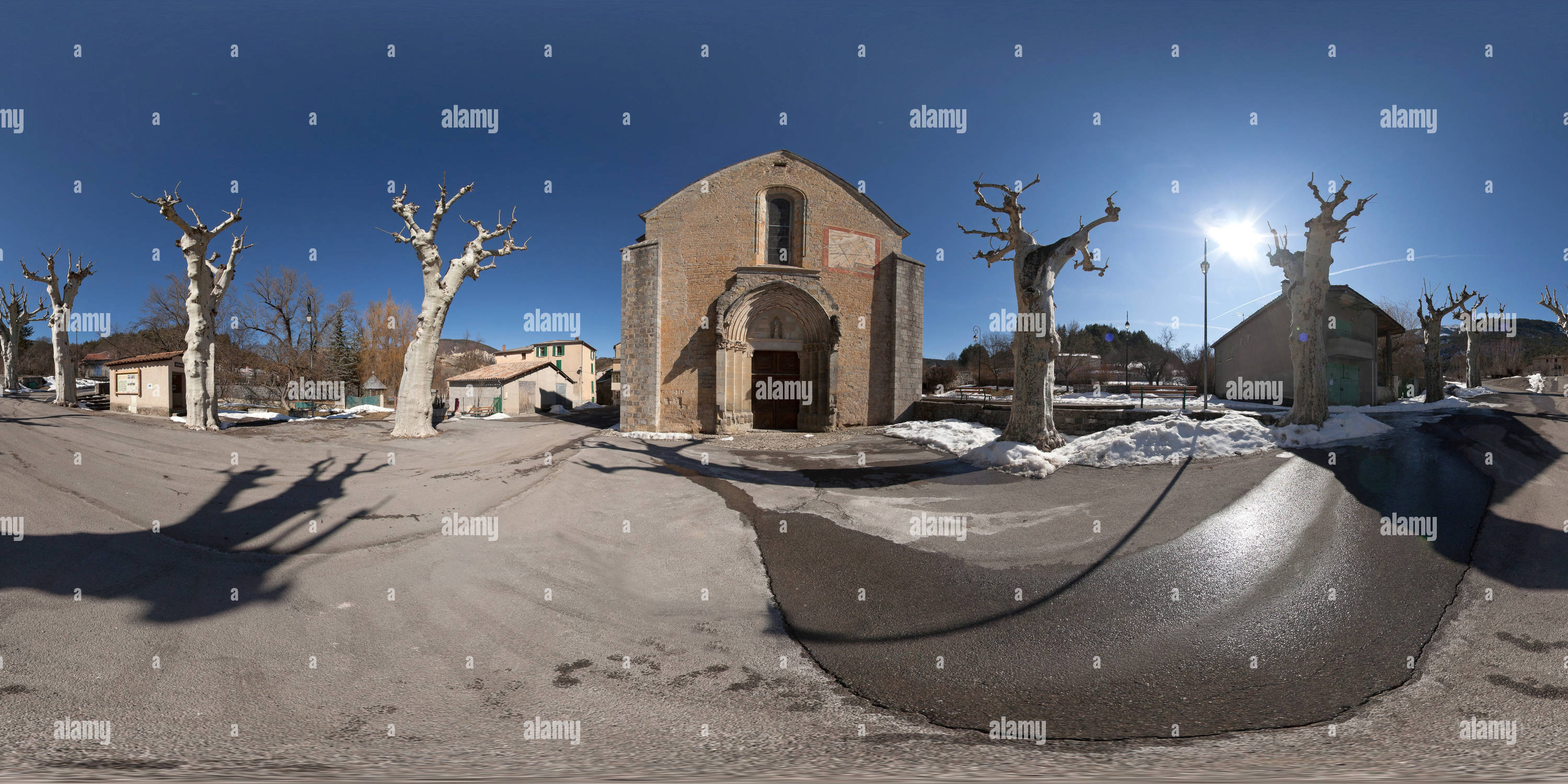 360° view of L'ancienne cathédrale de Senez Alamy