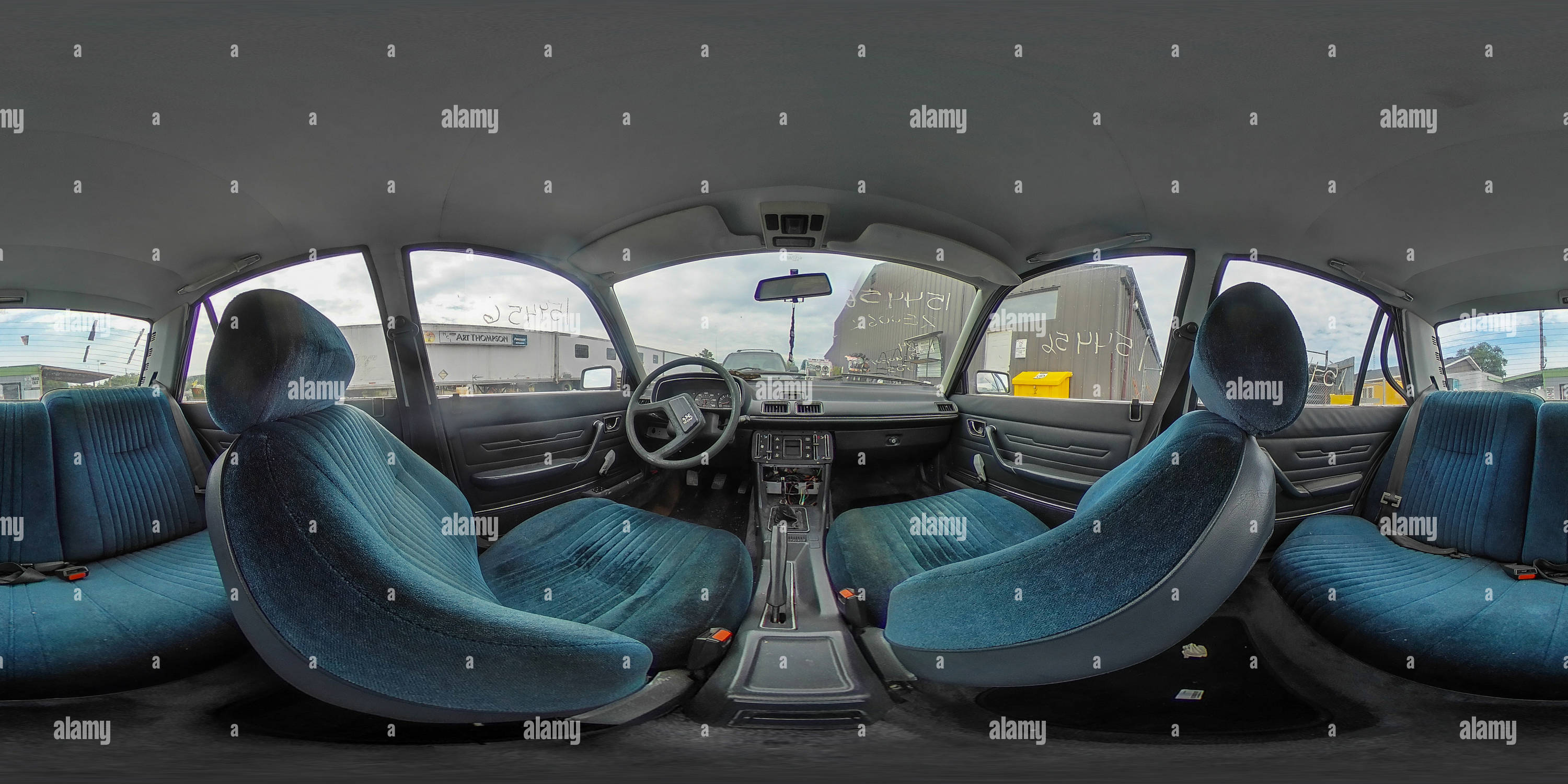 360 degree panoramic view of Peugeot 505 Interior (approx 1988)
