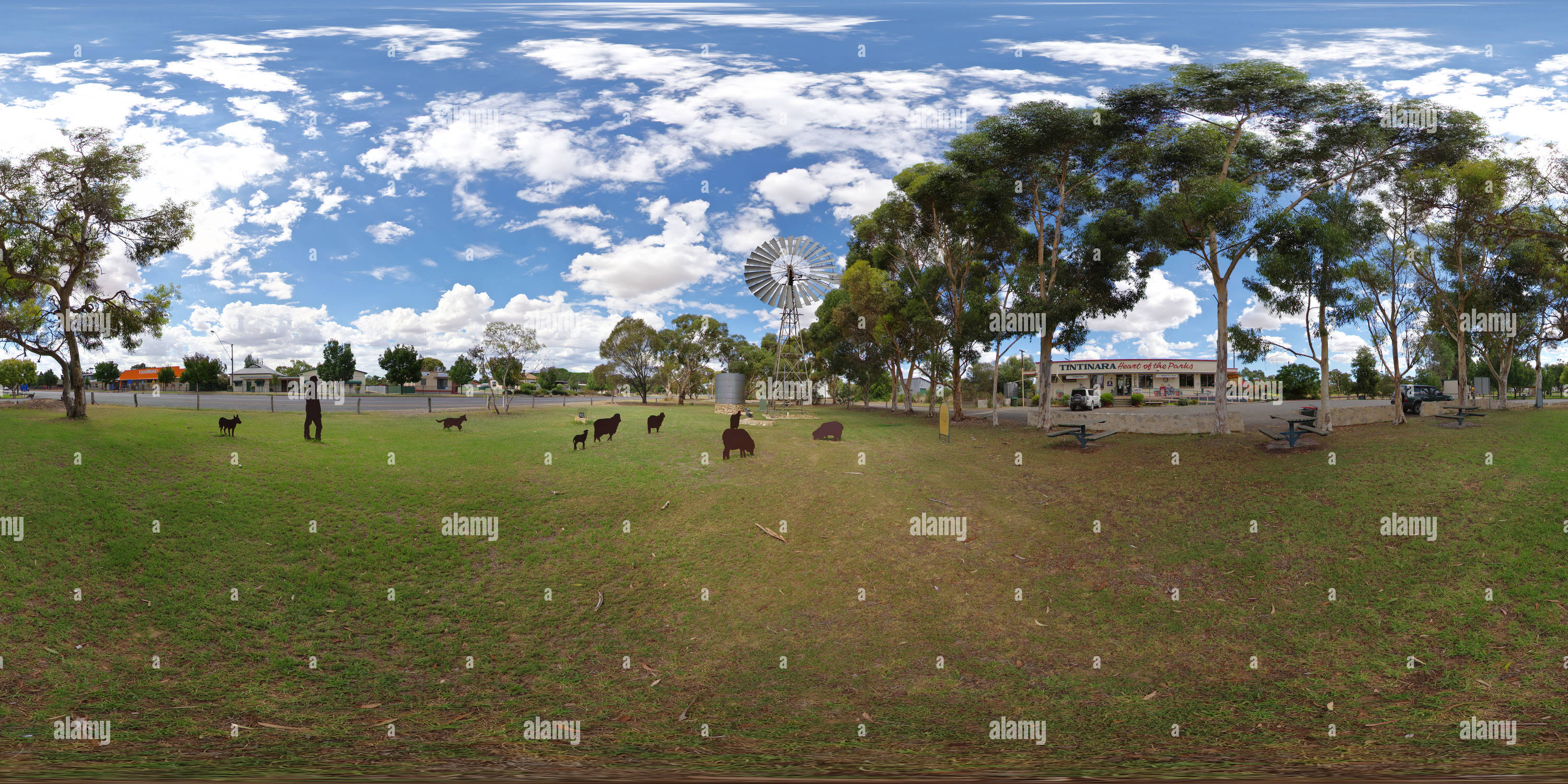 360 degree panoramic view of Heart of the Parks Information Centre in Tintinara