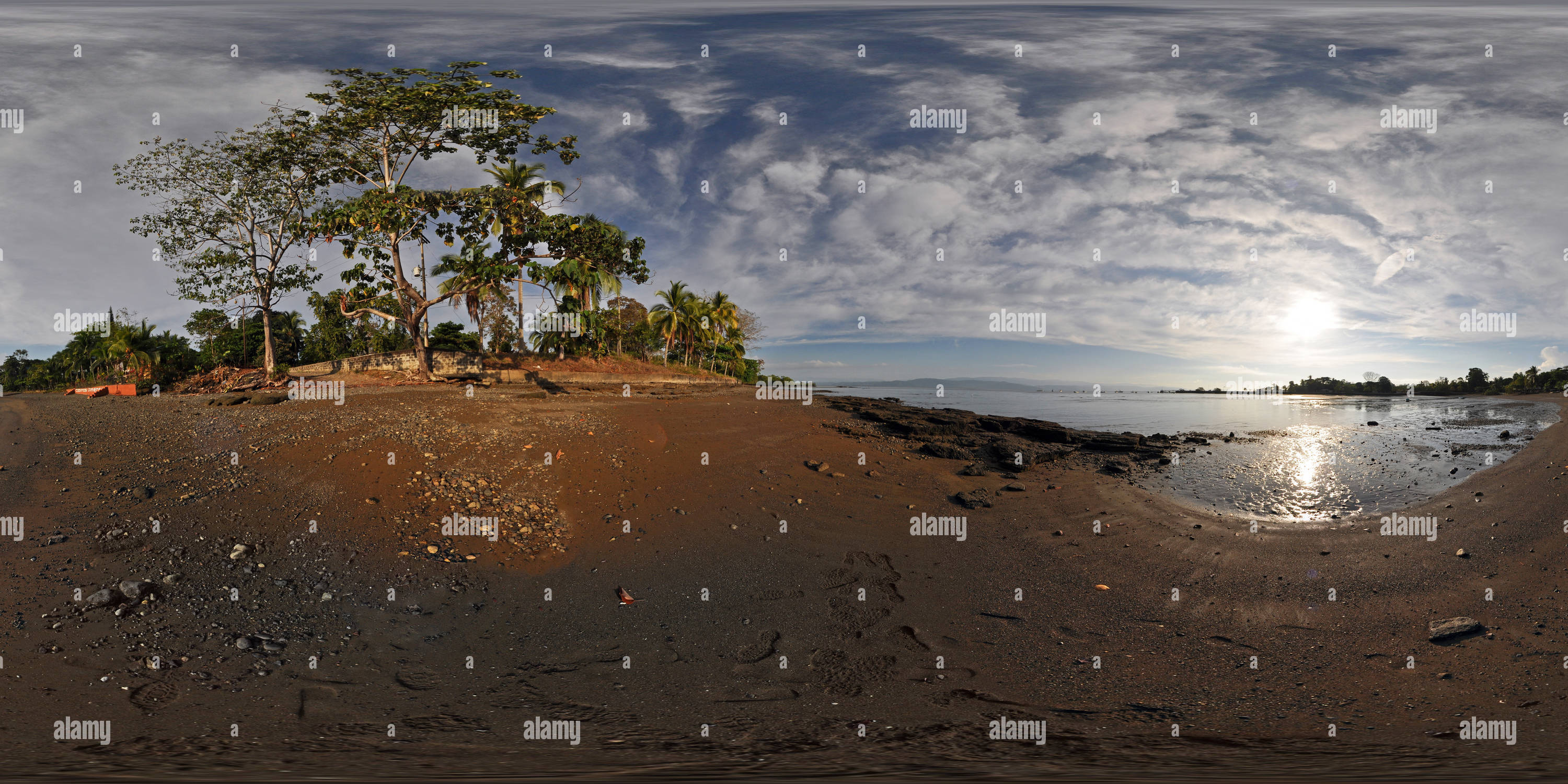 360° view of Puerto Jiménez 01 Alamy