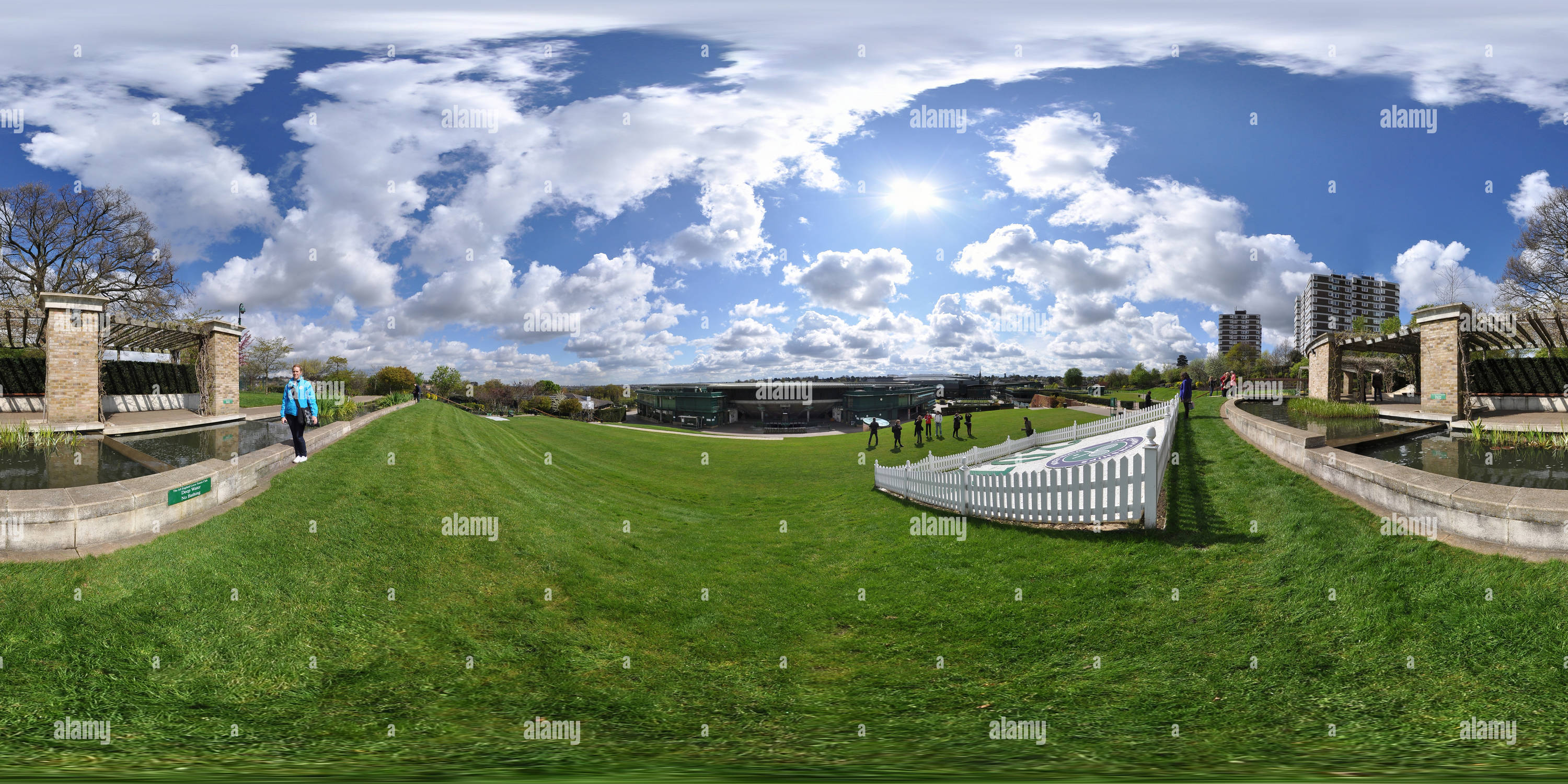 360 degree panoramic view of Wimbledon, Aorangi Terrace - Henman Hill