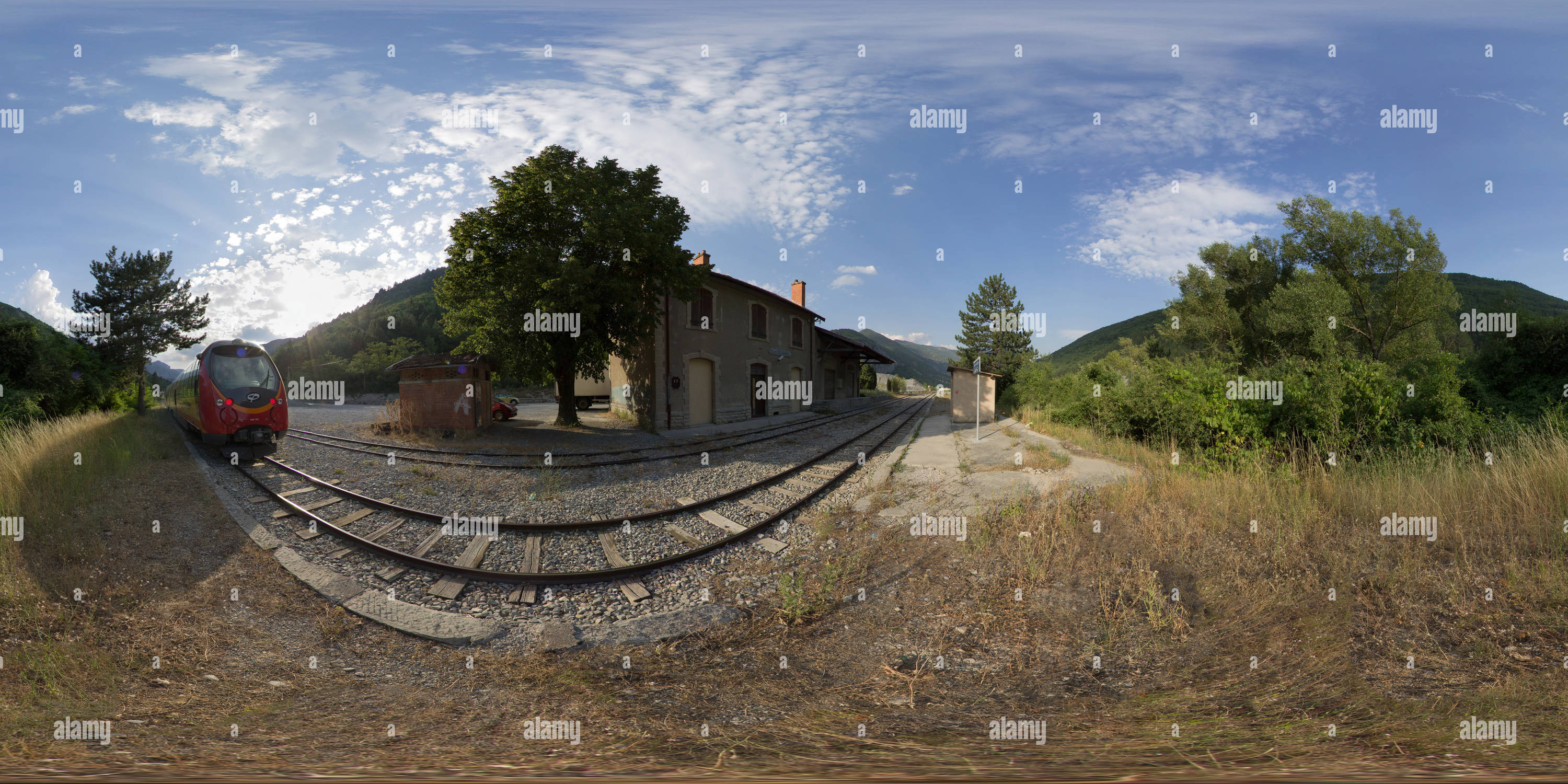 360° view of La gare de Pont de Gueydan SaintBenoît des Chemins de