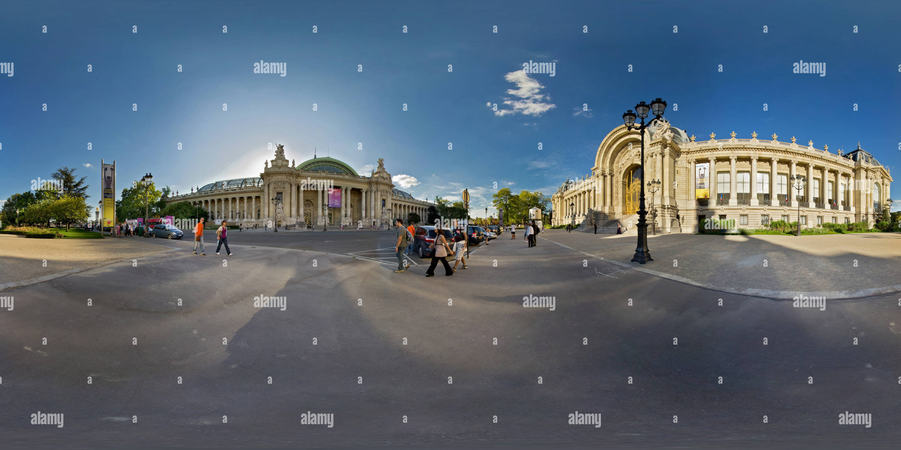 360 degree panoramic view of Petit Palais