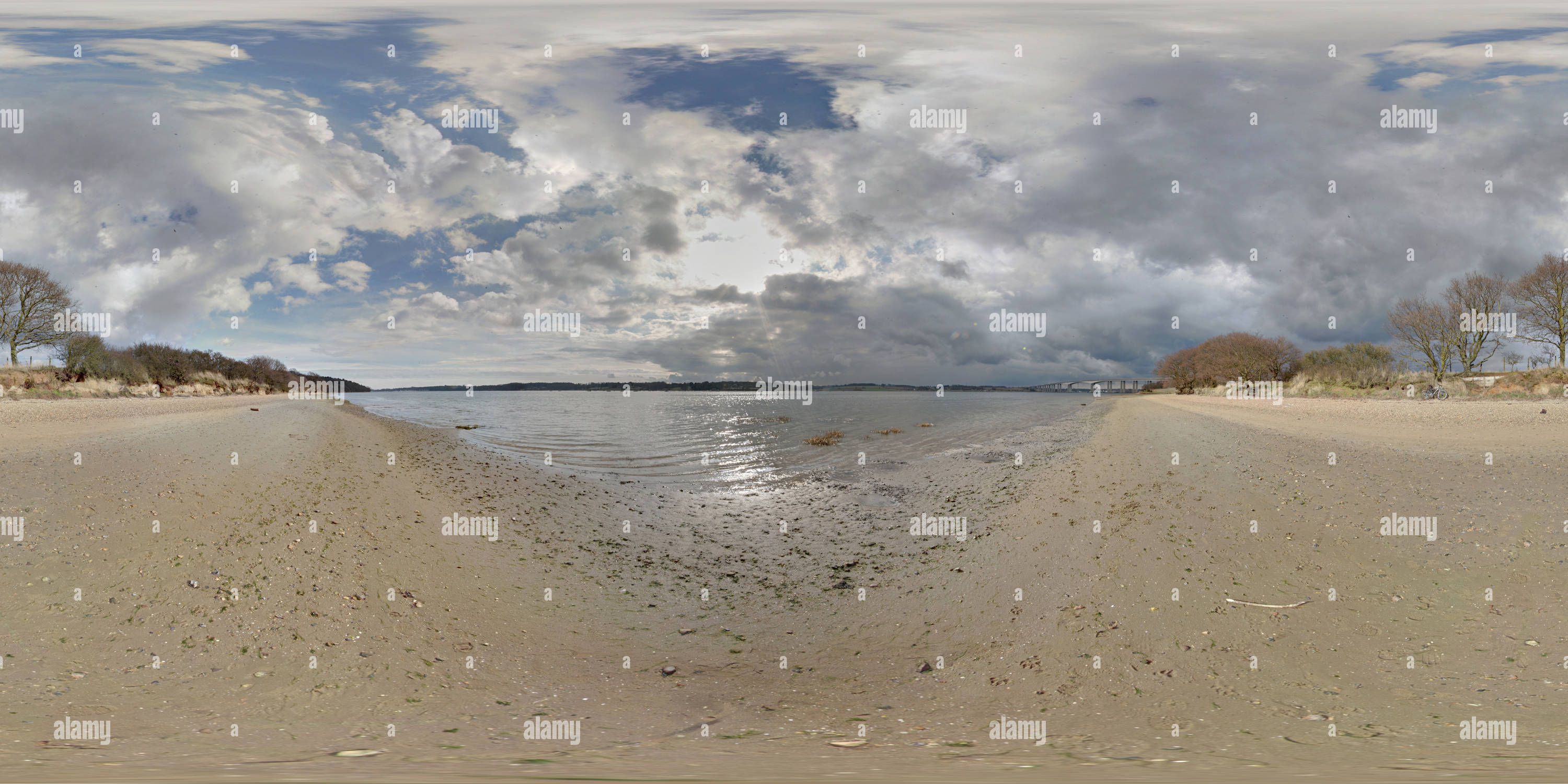 360° view of Orwell river just minutes before the spring rain Alamy