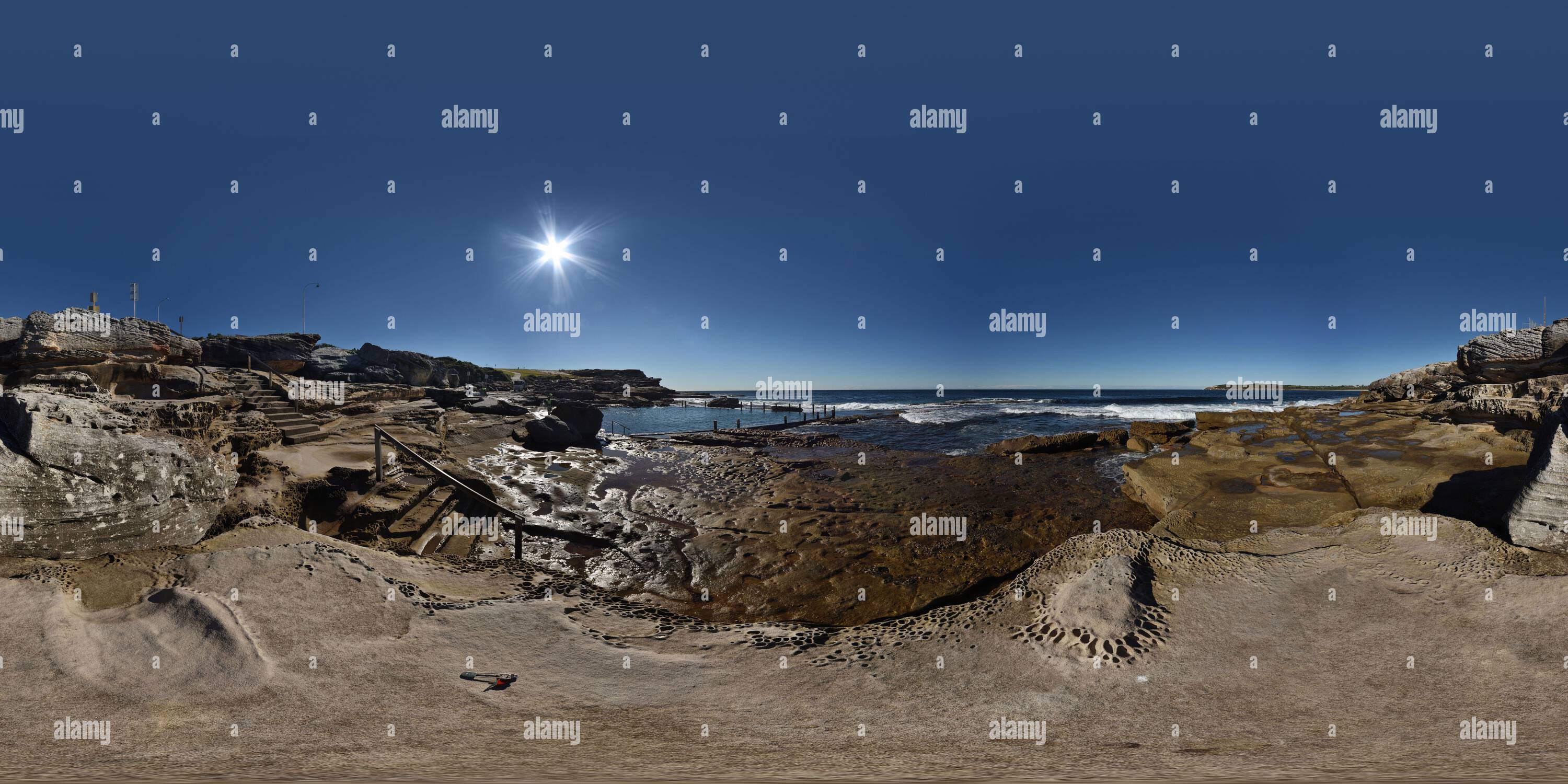 360° view of Mahon Pool on a Rock Shelf one of the most beautiful ocean ...