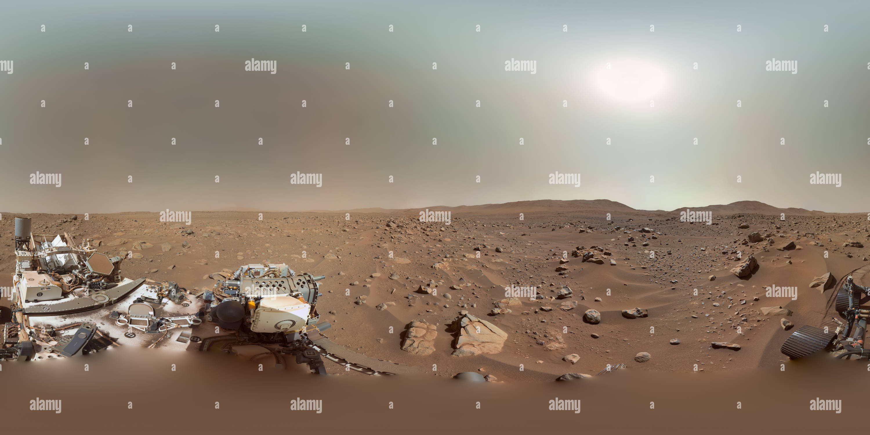360 degree panoramic view of Marsrover Perseverance Sol 904
