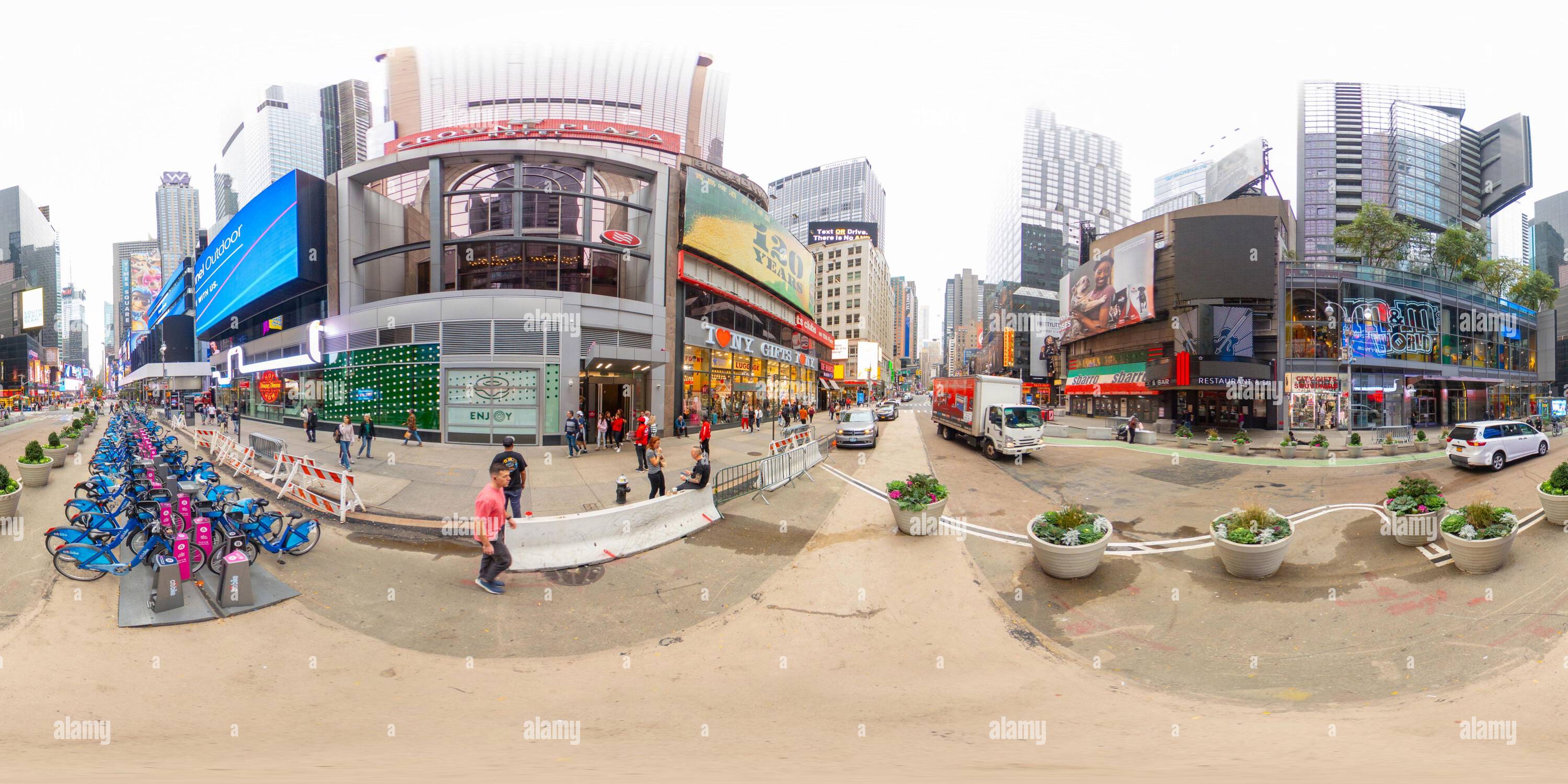 360-view-of-new-york-ny-usa-october-27-2023-stock-photo-gift