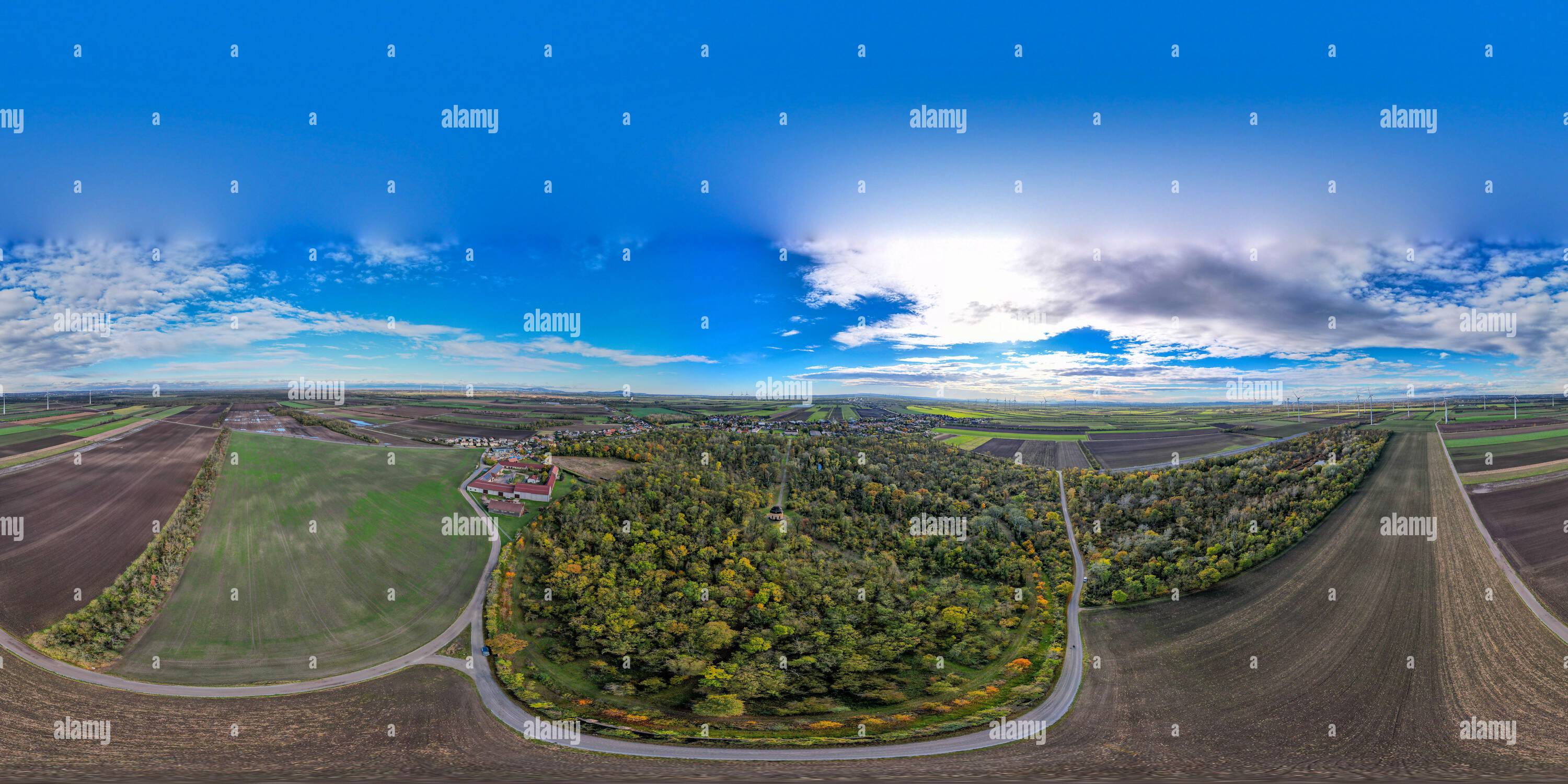 360 degree panoramic view of 360 Grad Obersiebenbrunn barocker Gartenpavillon Schloss Obersiebenbrunn Luftbild Weinviertel