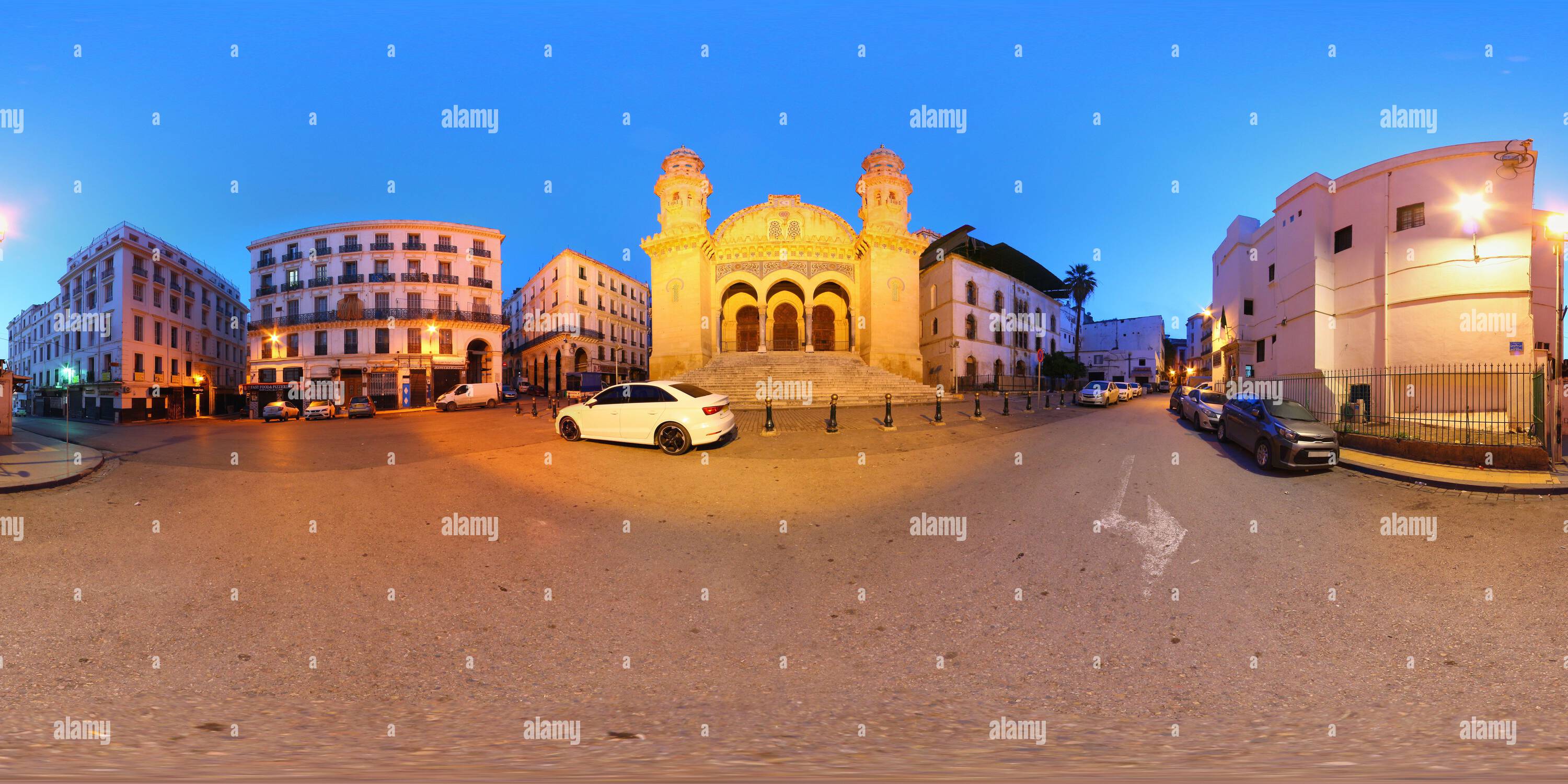 360° view of Ketchaoua mosque entrance - Casbah of Algiers - Alamy