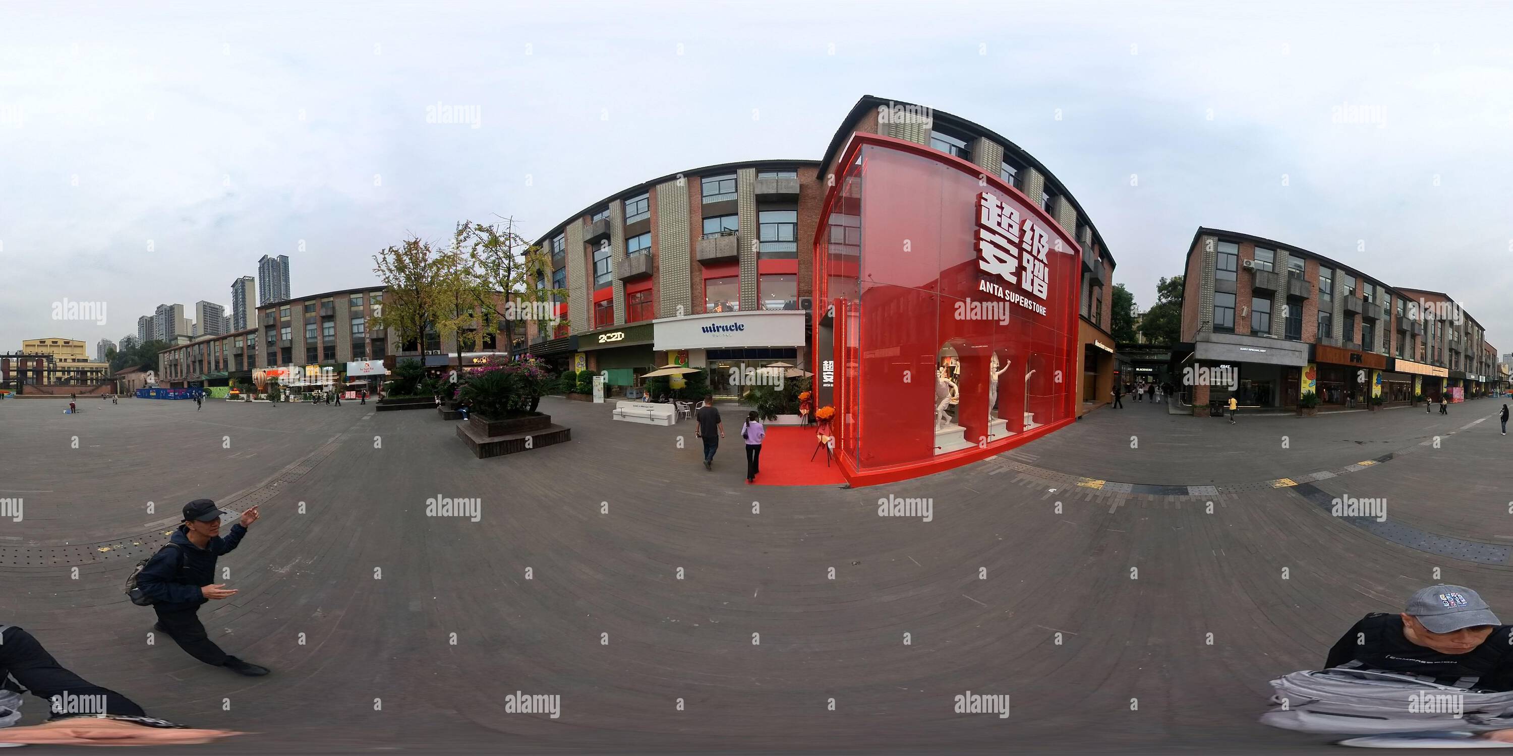 360° view of 360 view of tourists and locals visiting the local ...