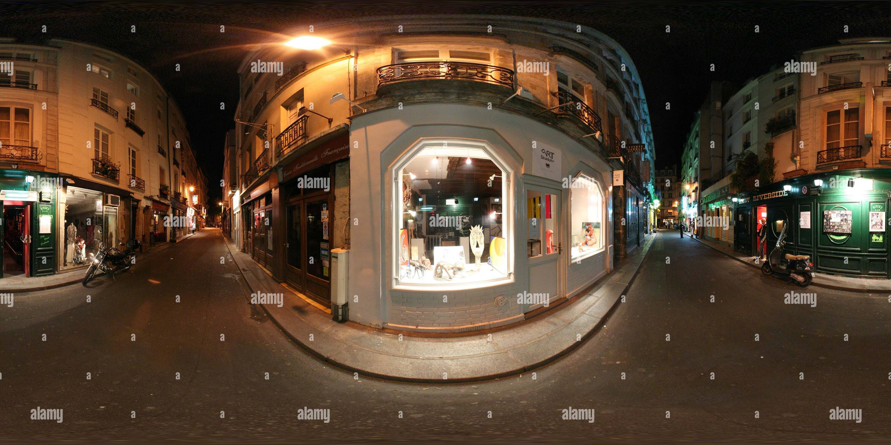 360 degree panoramic view of Rue des Lombards