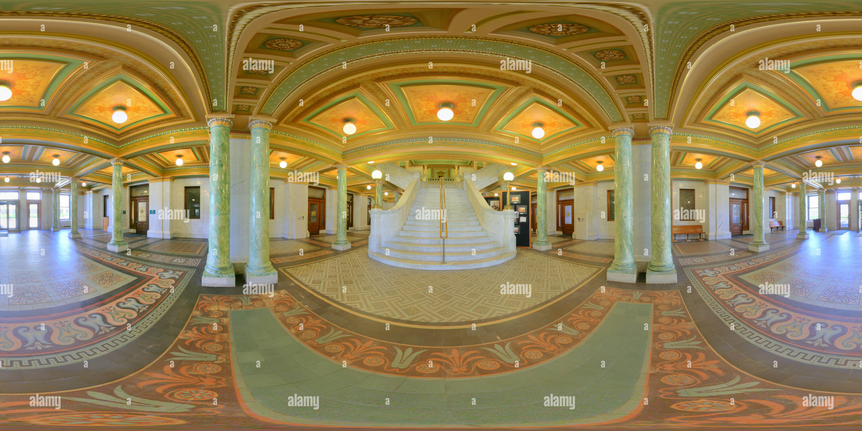 360 View Of Allen County Courthouse Fort Wayne Indiana Alamy