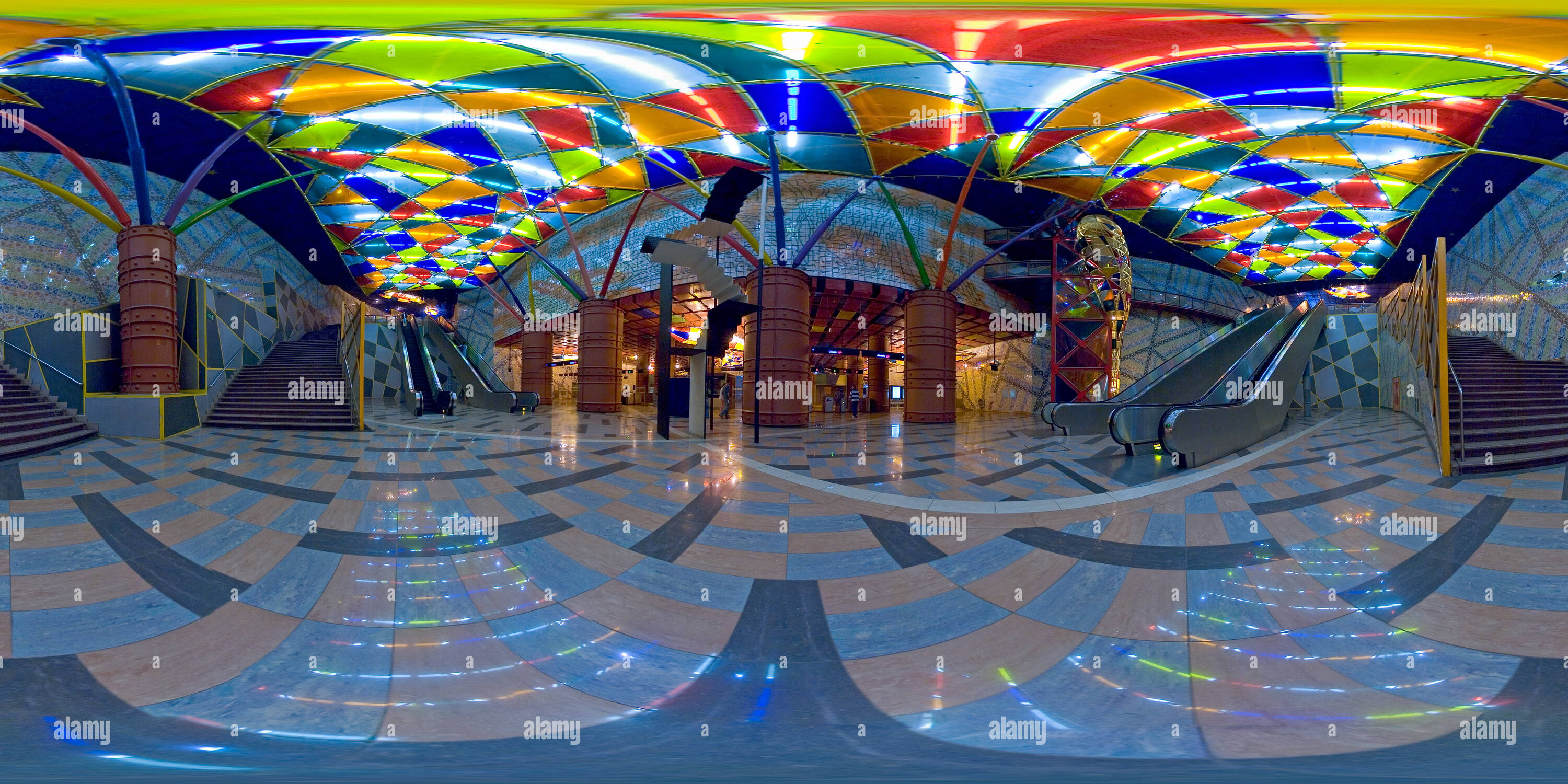 360 degree panoramic view of Olaias Metro Station