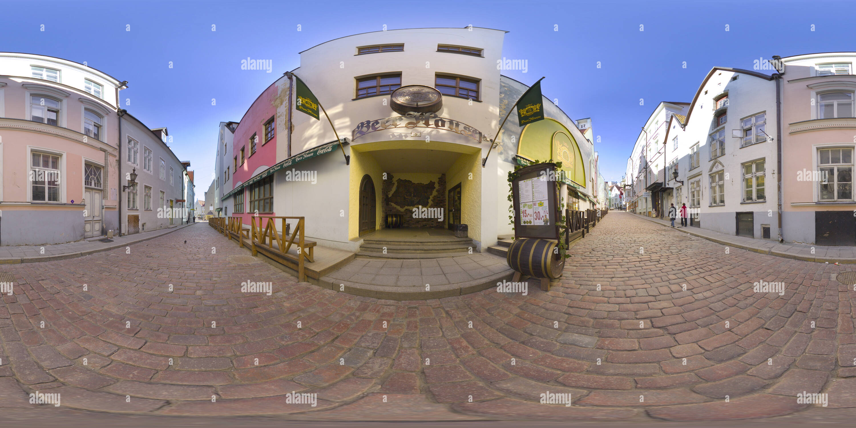 360° view of Beer House restaurant, Dunkri street Alamy