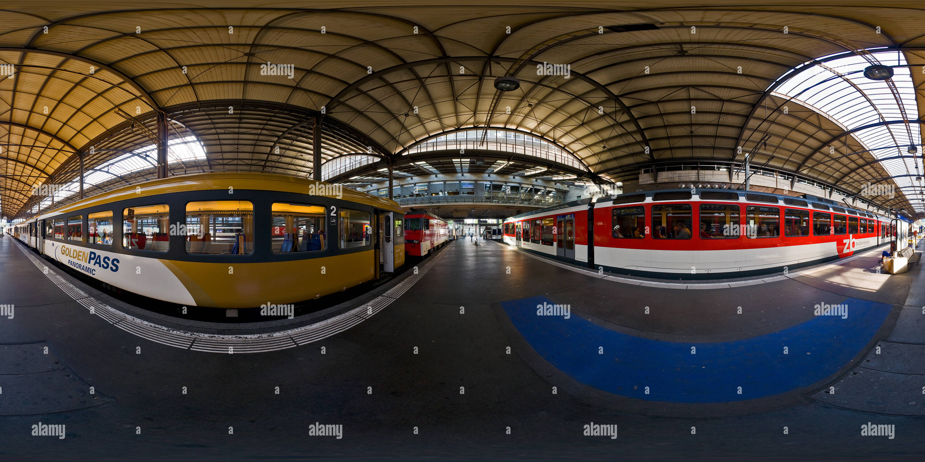 360 degree panoramic view of Lucerne Train Station