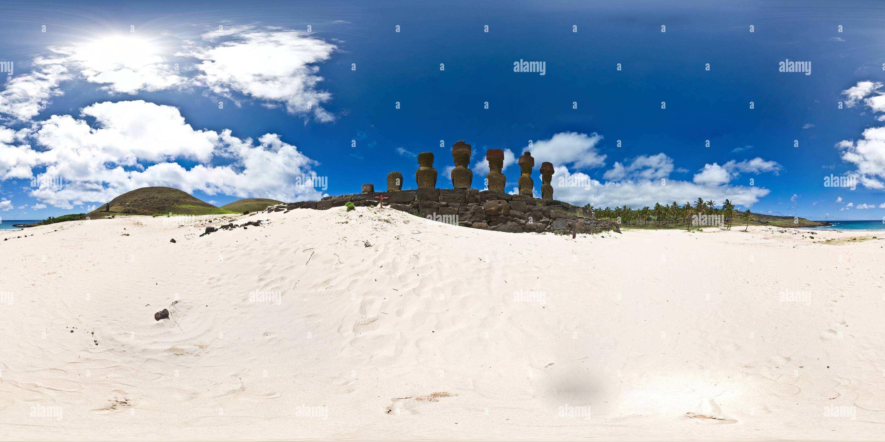 360 degree panoramic view of Anakena (Back)