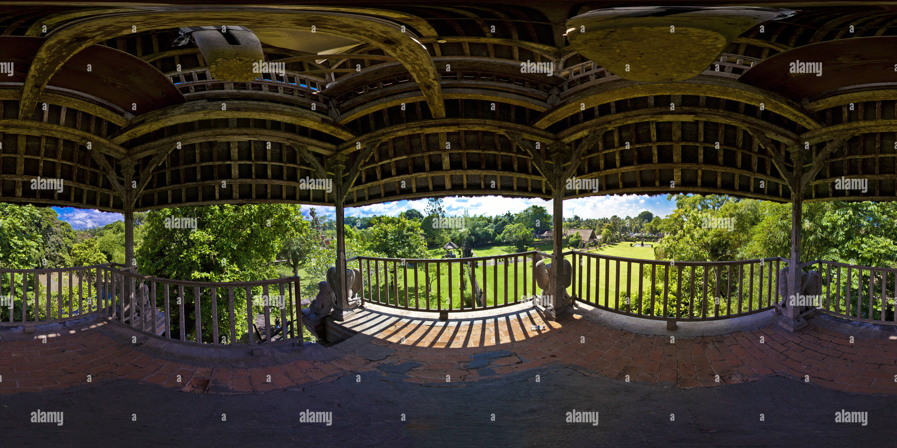 360 degree panoramic view of Mengwi Temple's Towers