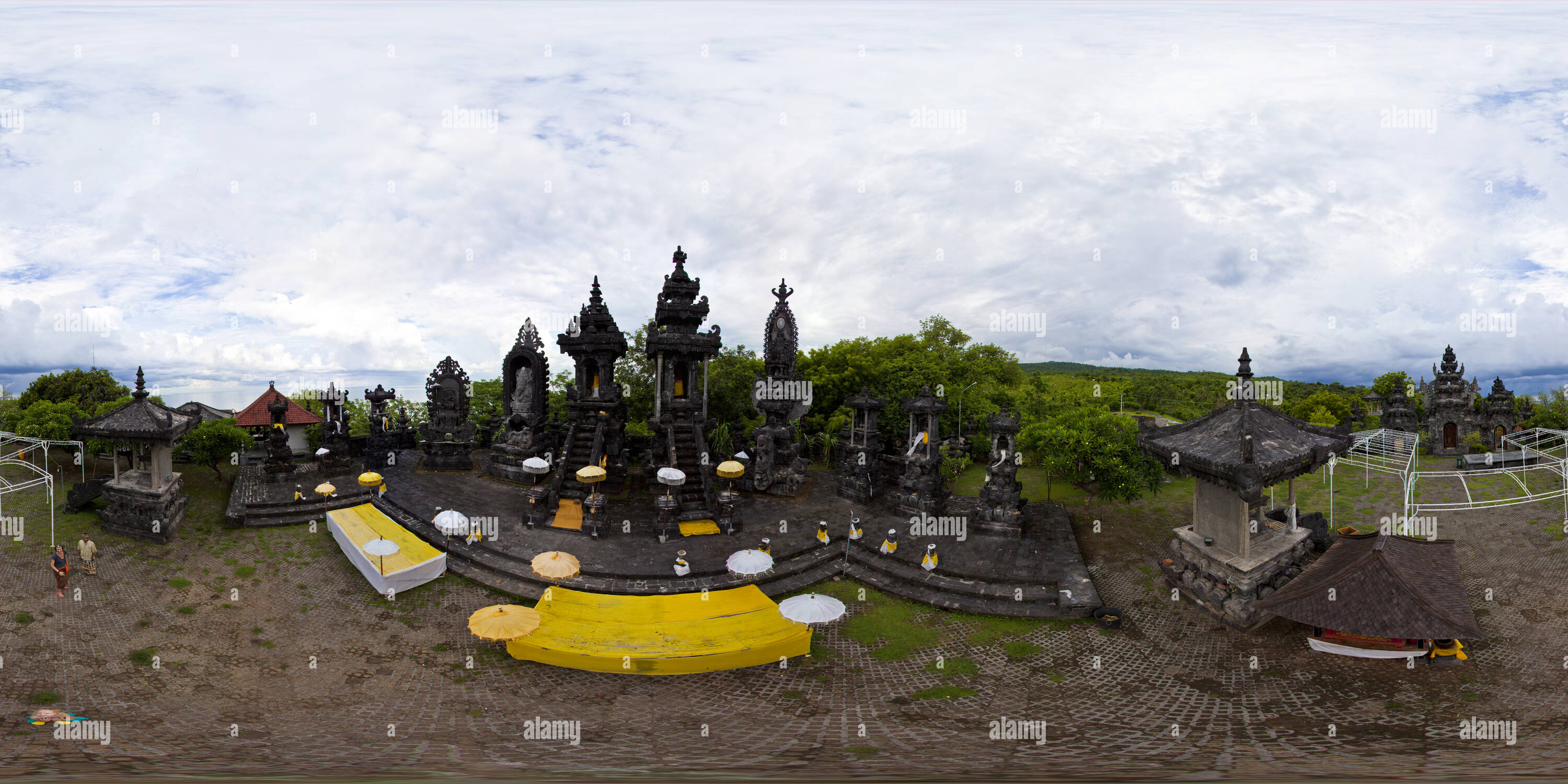 360 degree panoramic view of Pura Ponjok Batu  - Stone Hindu Temple North Bali