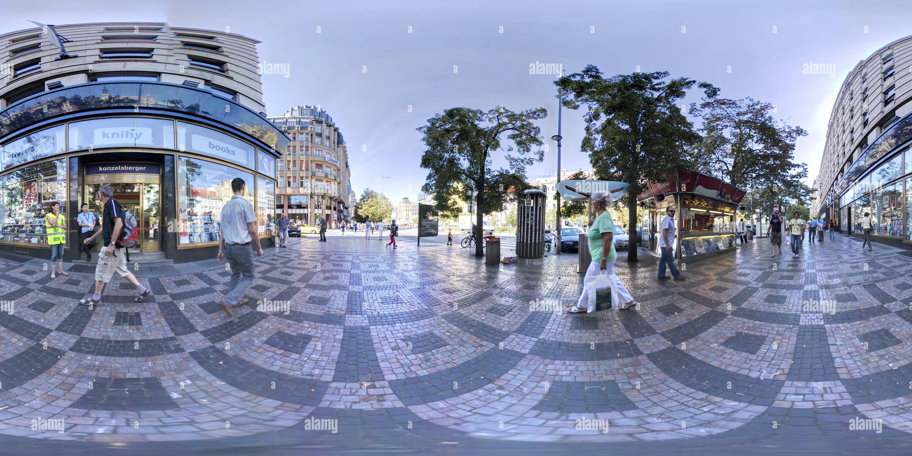 360° view of Vaclavske Namesti (Wenceslas Square) Shopping 08 Alamy