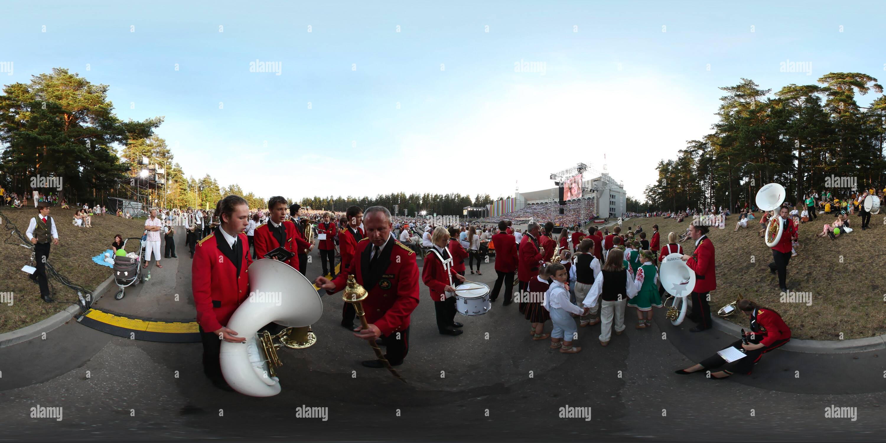 360 degree panoramic view of Last instructions before the performace