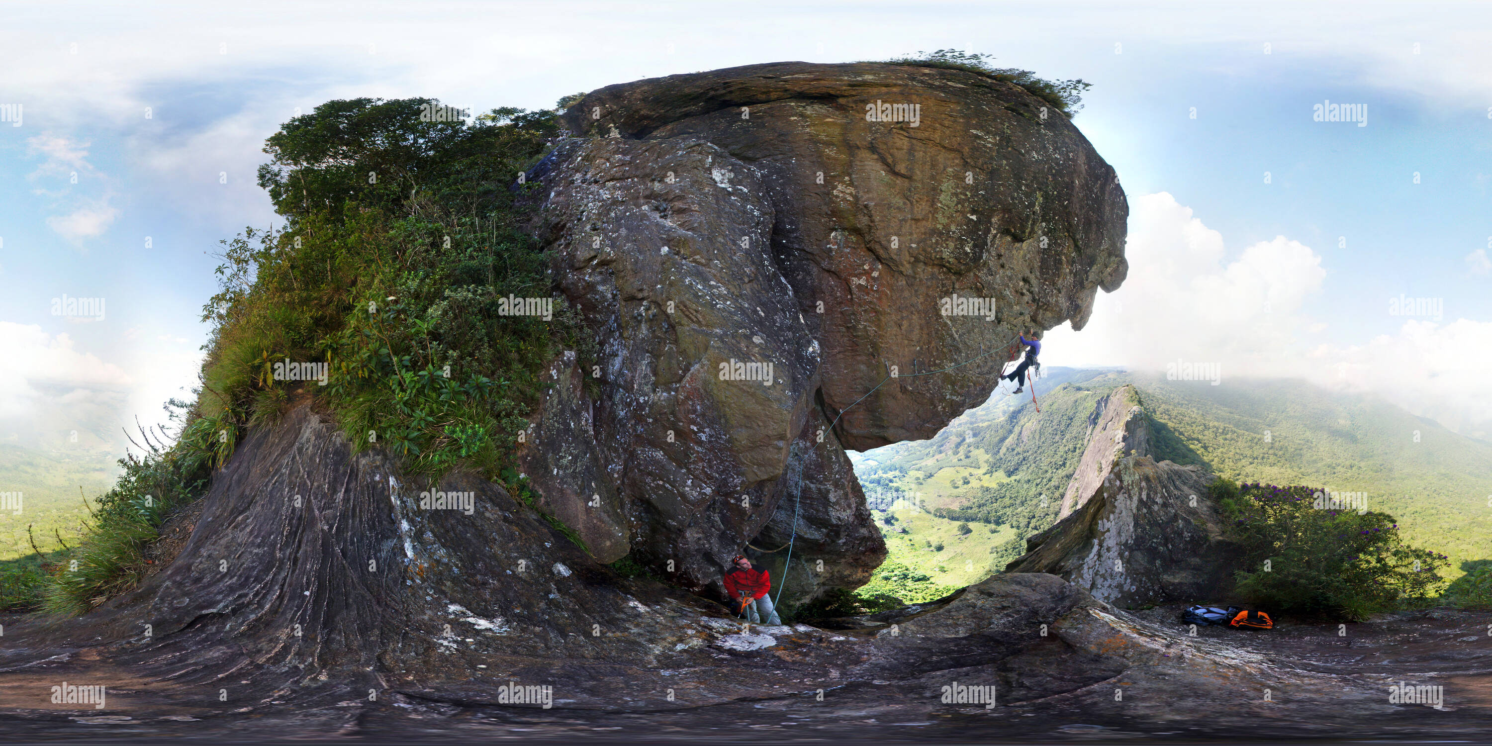 360 degree panoramic view of Pedra do Bau route for rock climbing