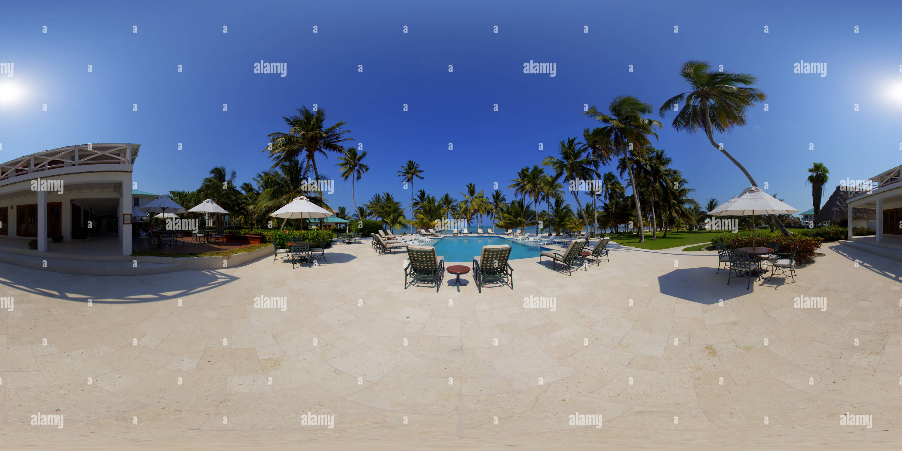 360-view-of-victoria-house-resort-alamy