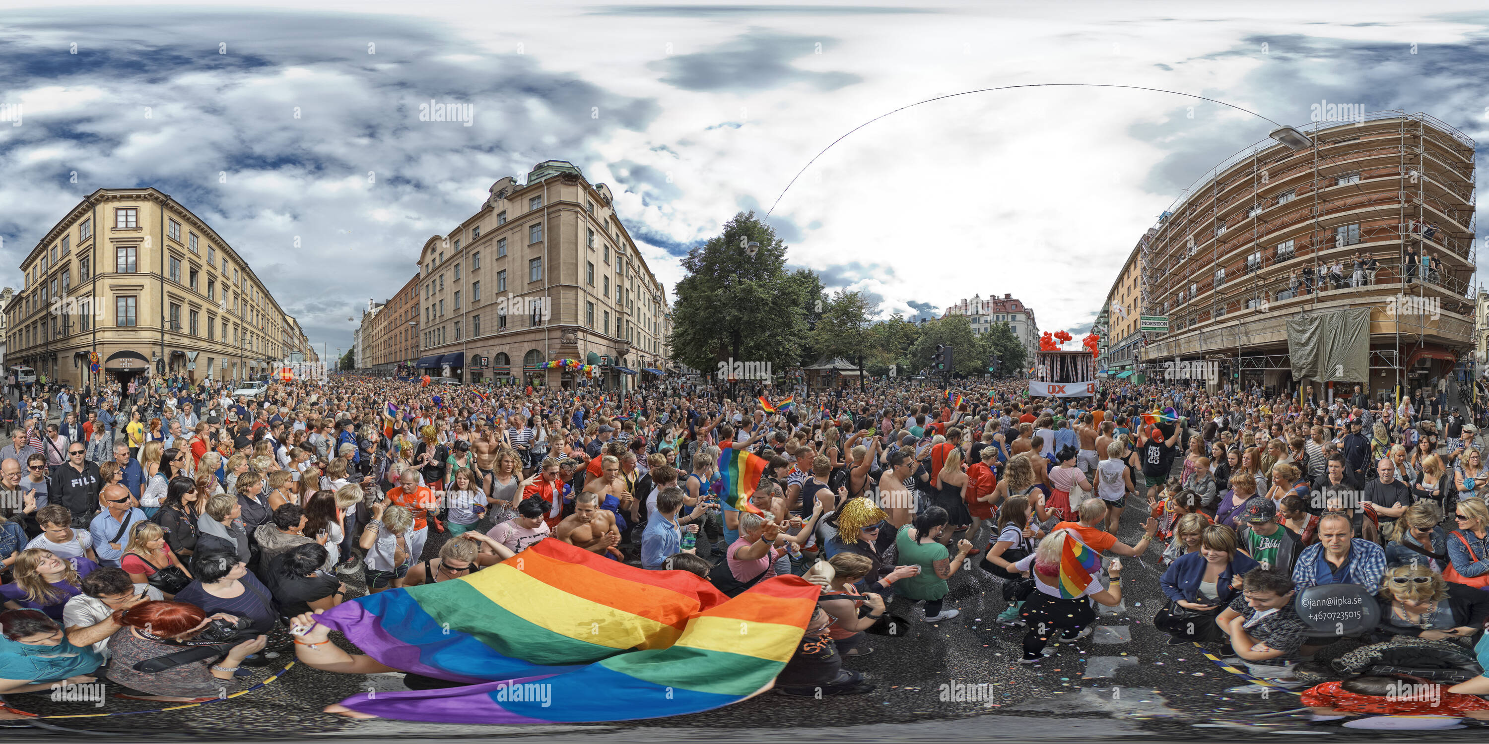 360 degree panoramic view of Pride 2009 Qx Gang Stockholm Sweden