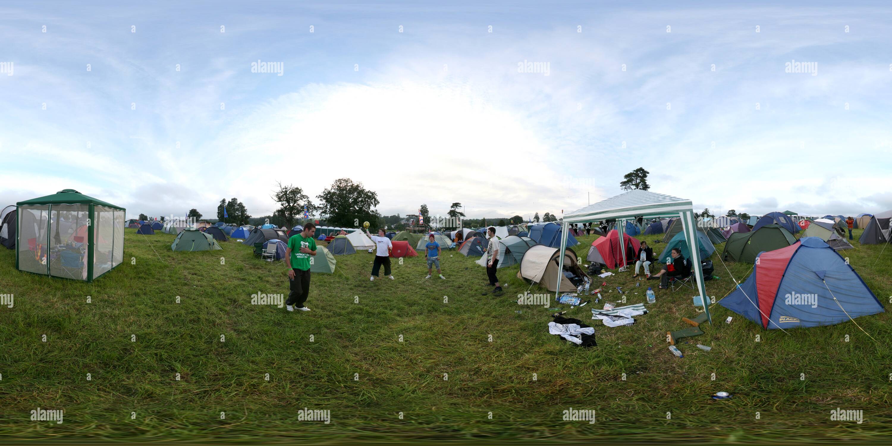Camping devon festival hi-res stock photography and images - Alamy