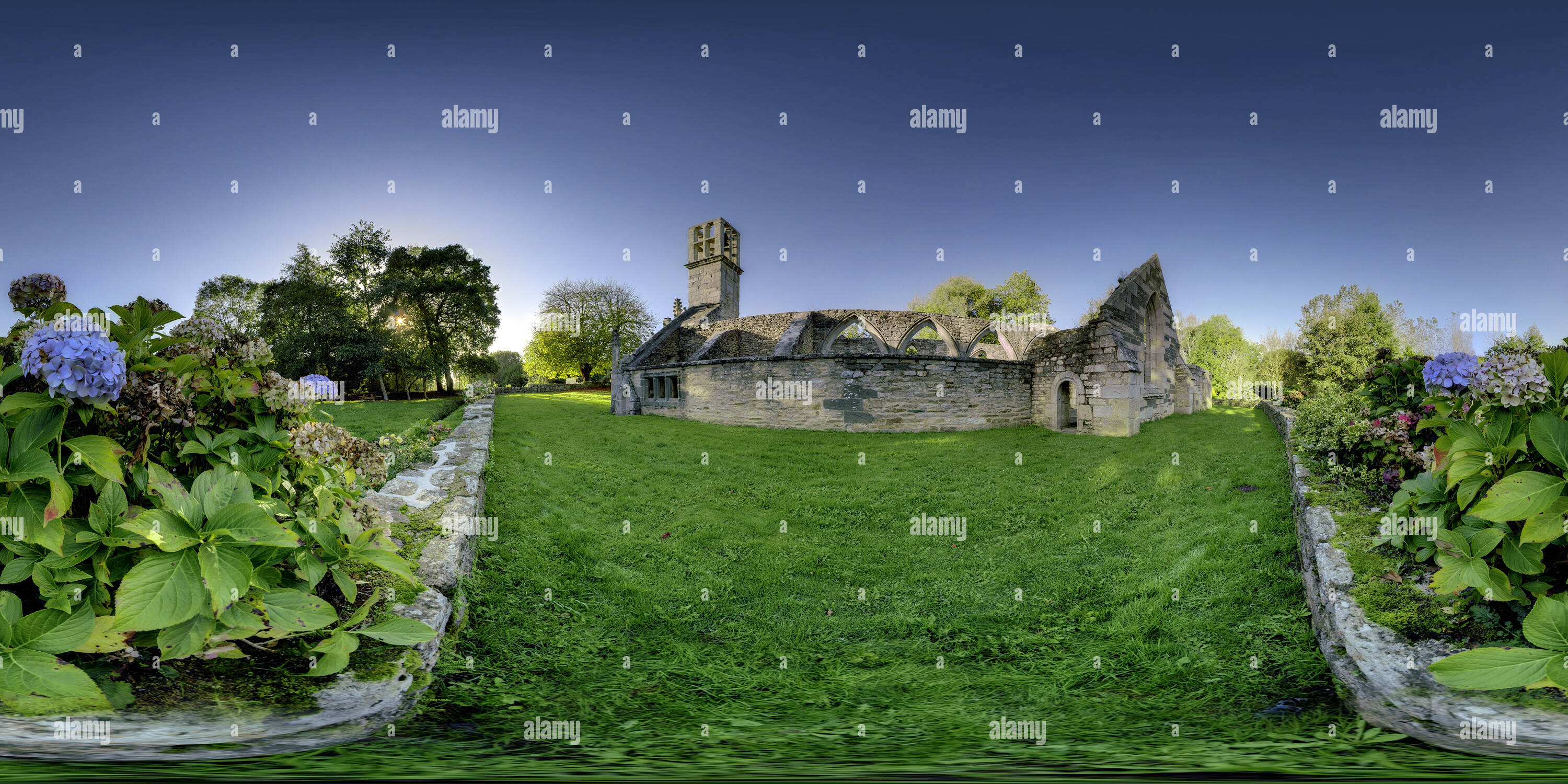 360° view of Chapelle Saint Philibert Ploneour Lanvern Alamy