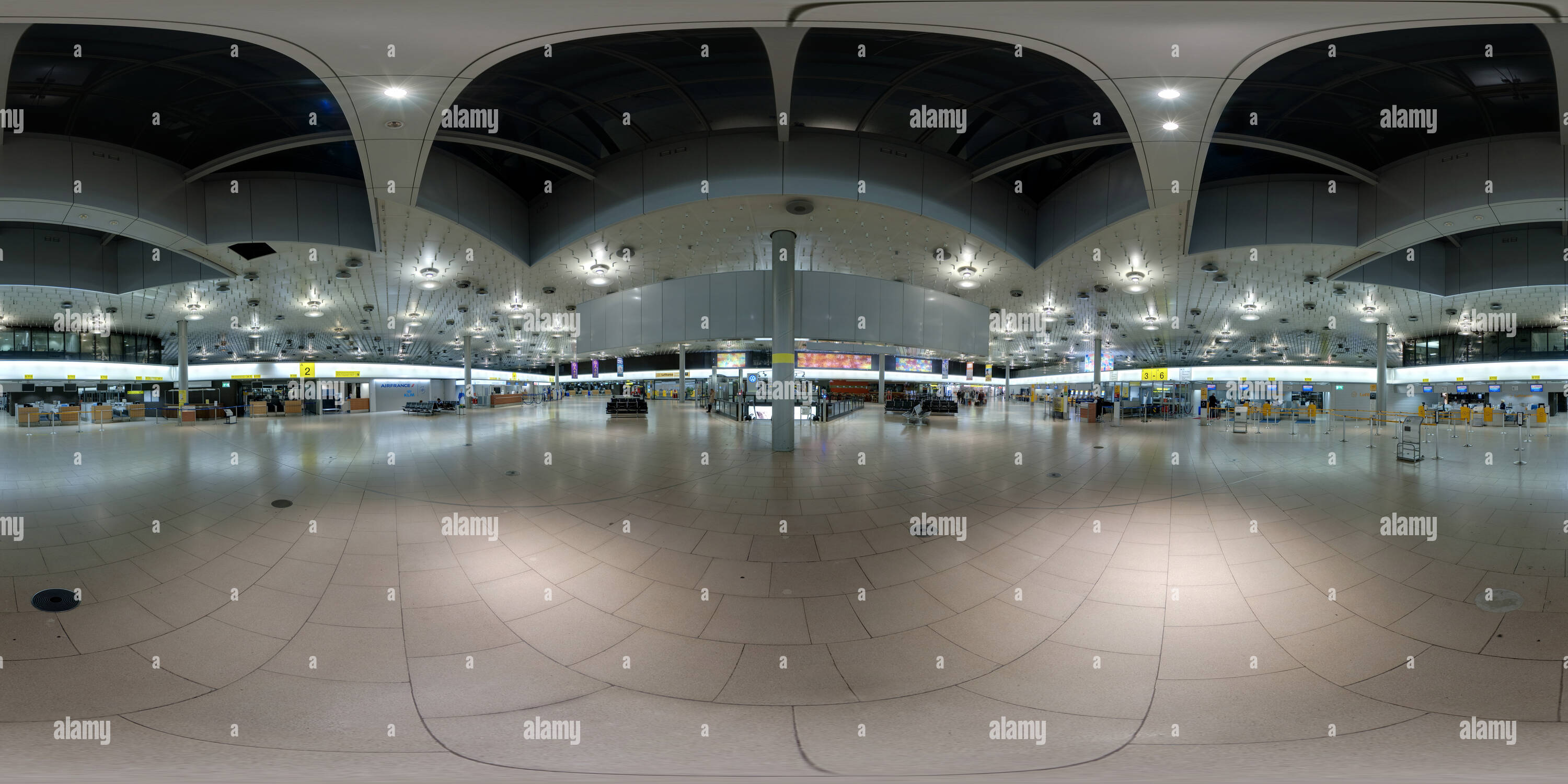 360° View Of Hannover Airport. Terminal A - Alamy