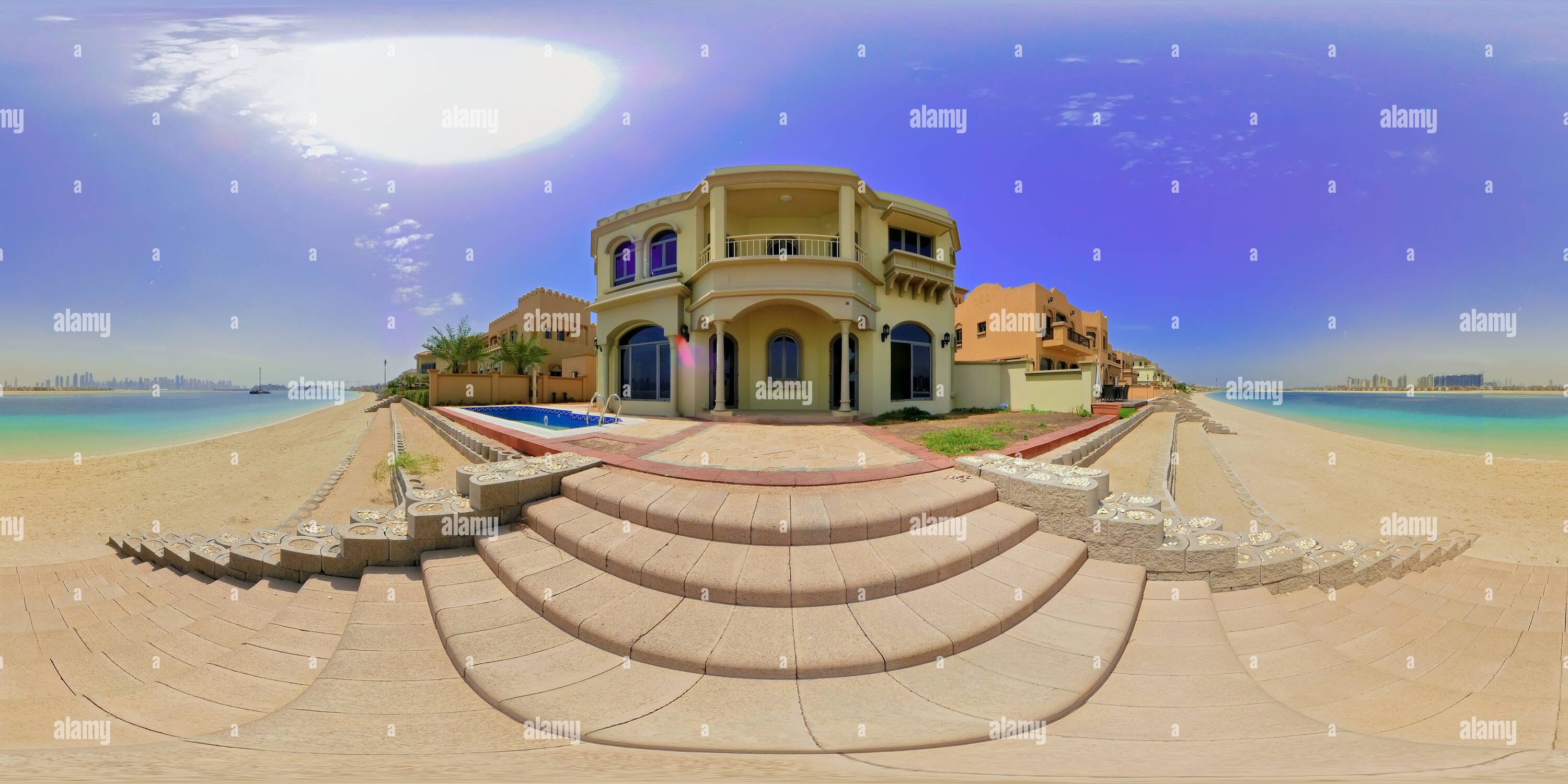 360 degree panoramic view of Dubai Palm Jumeirah Villa Beach by 360emirates