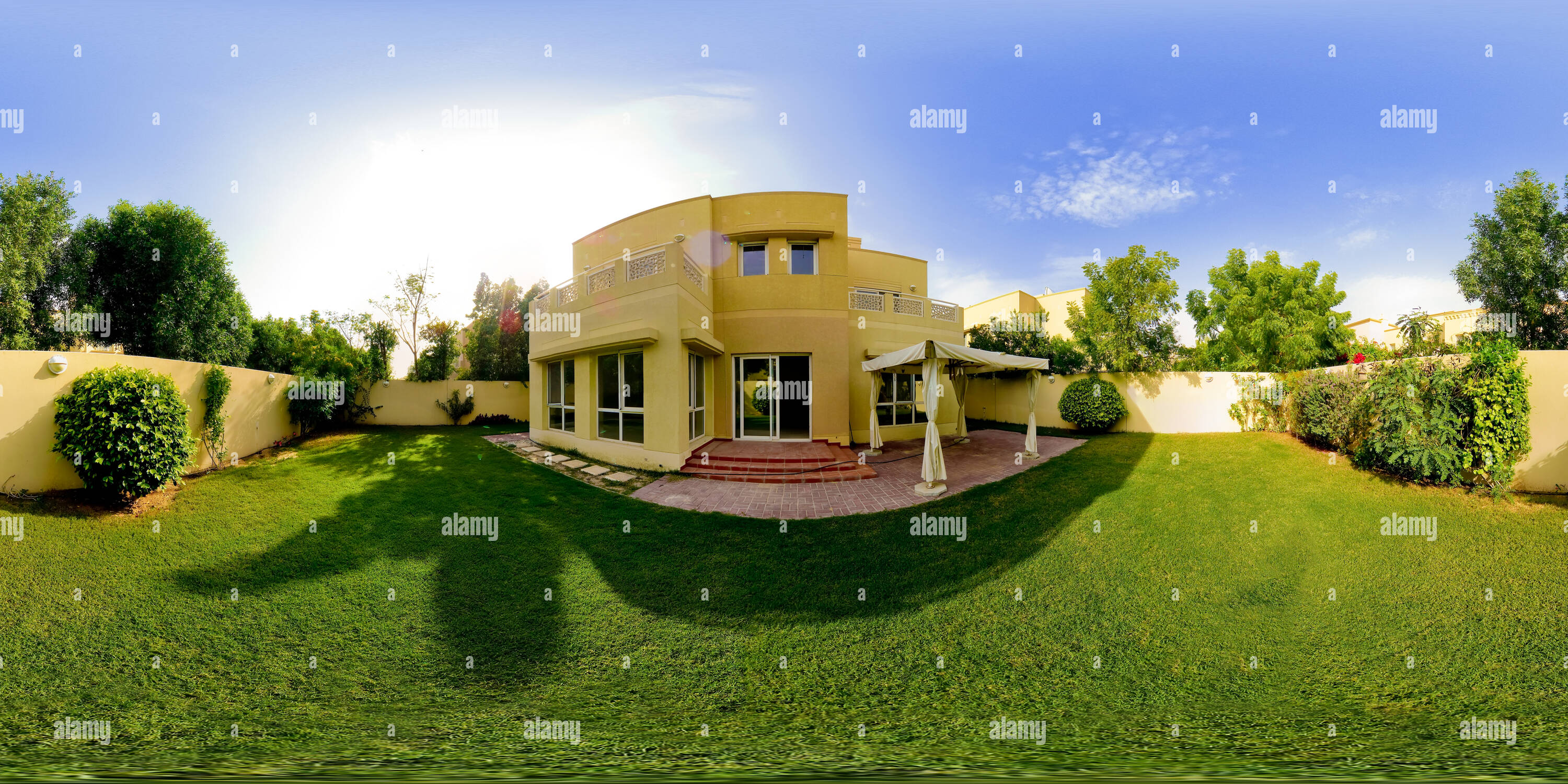 360° view of Dubai Meadows Villa Garden by 360emirates Alamy